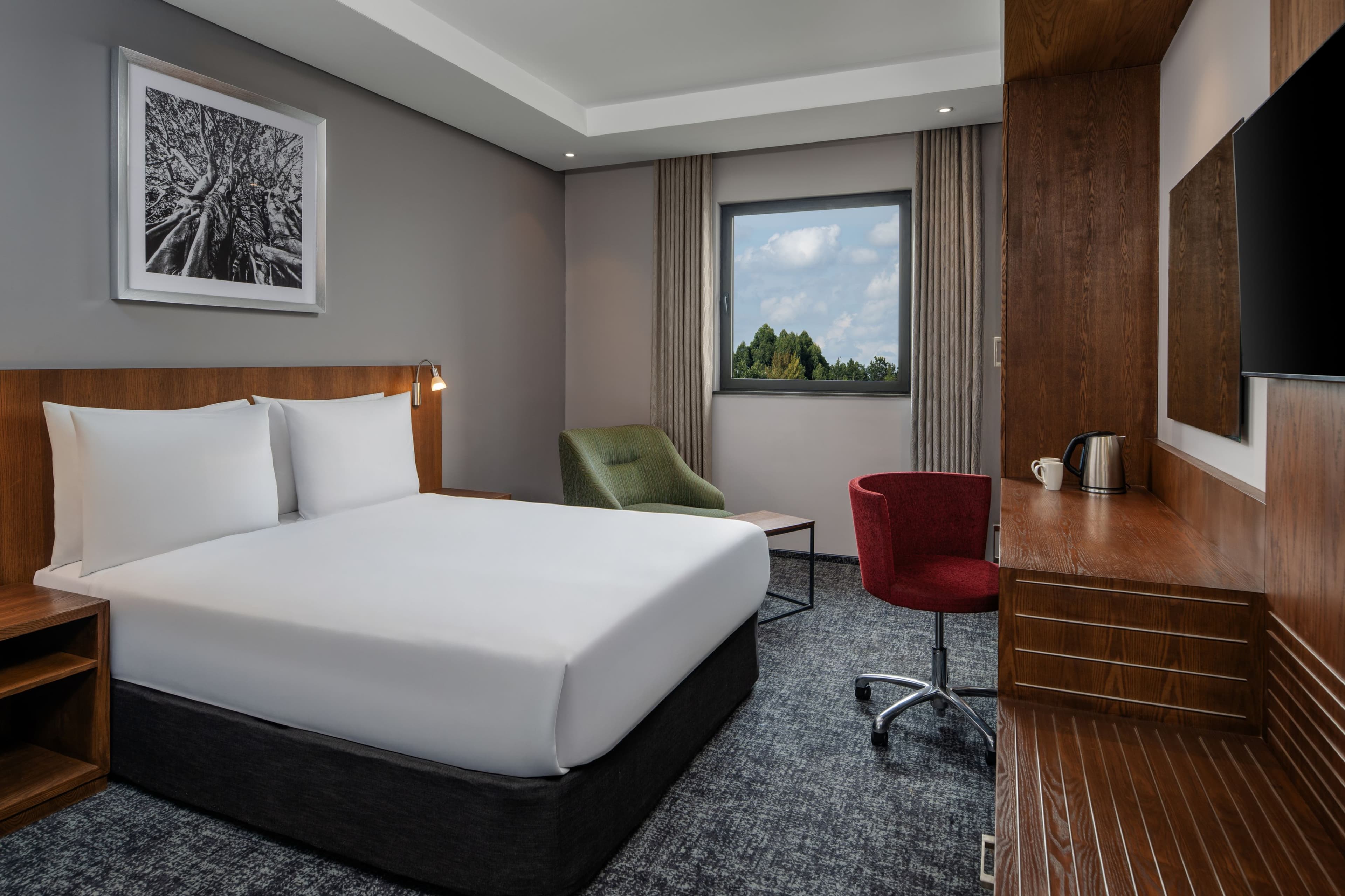 Holiday Inn Nairobi Two Rivers Mall — 9