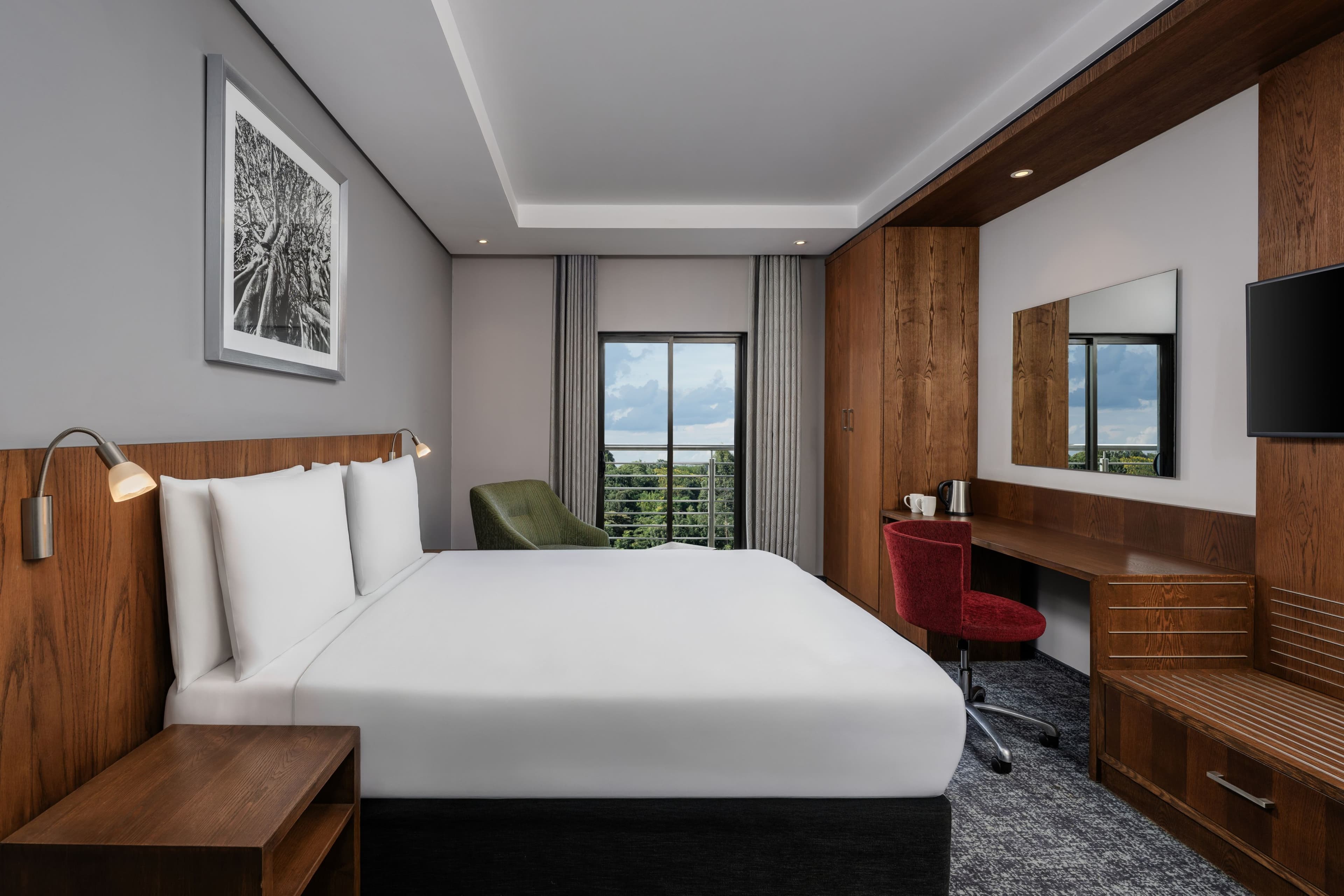 Holiday Inn Nairobi Two Rivers Mall — 10