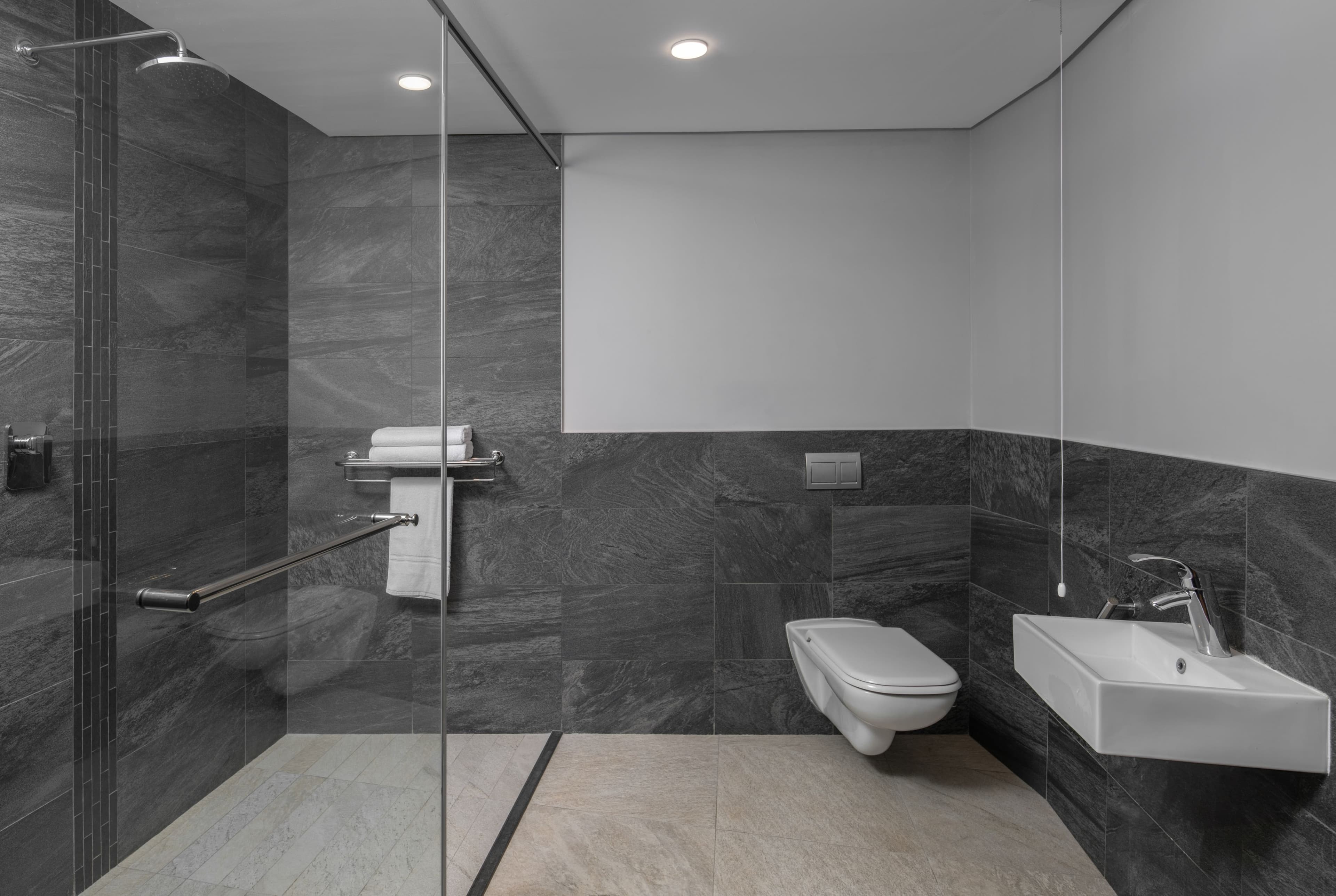 Holiday Inn Nairobi Two Rivers Mall — 18