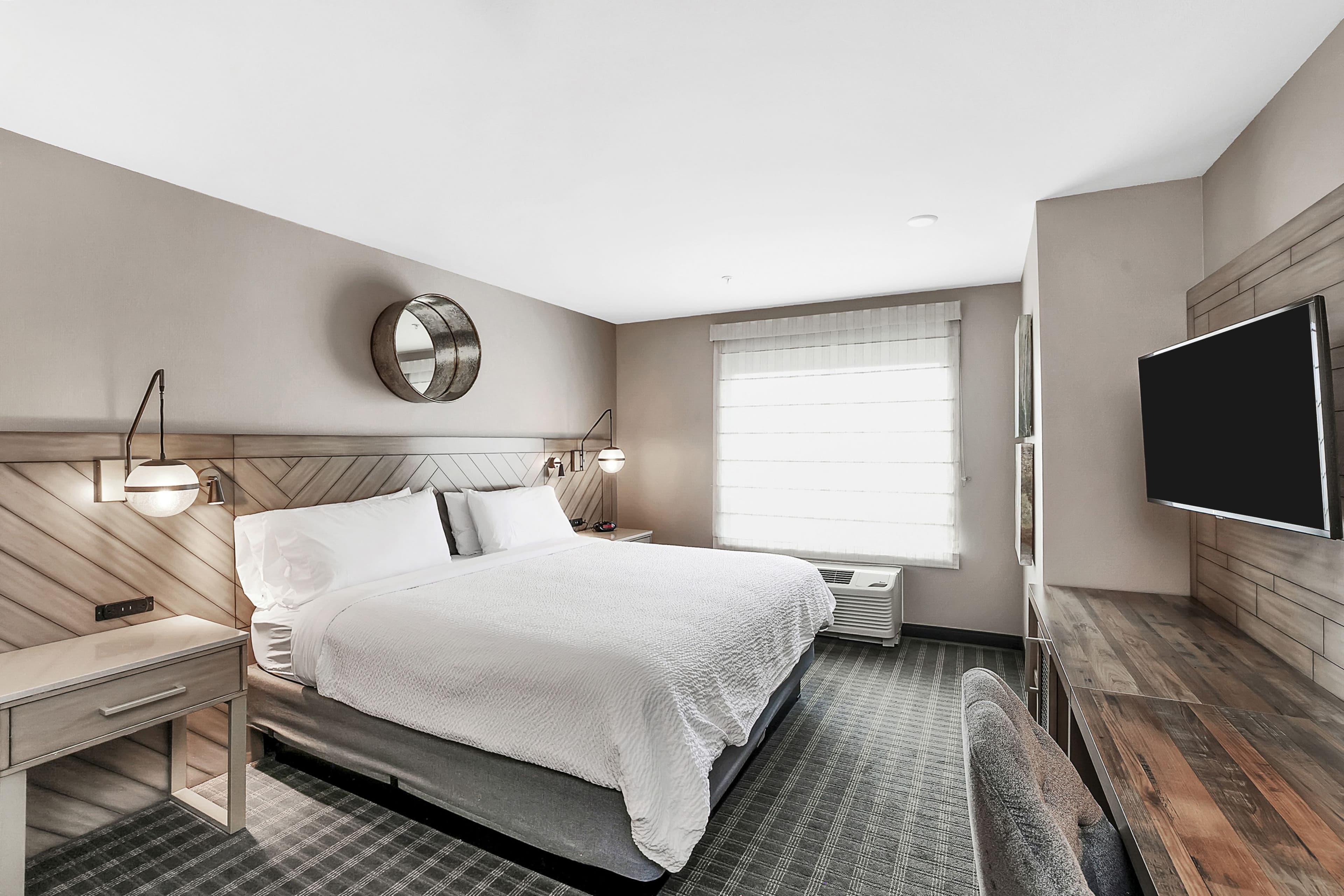 Holiday Inn Nampa - Image 2