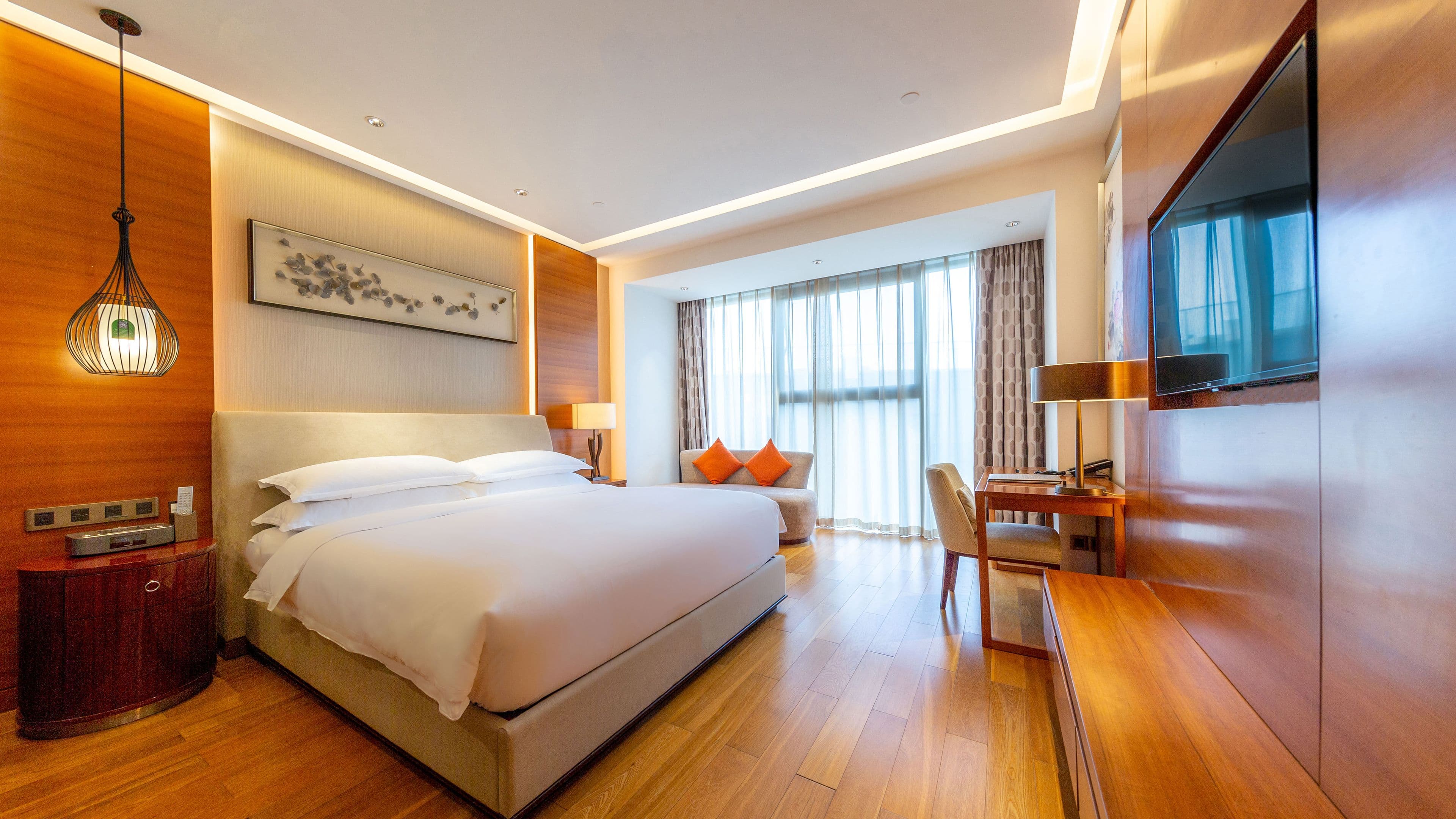 Holiday Inn Nanjing Xuanwu Lake - Image 3