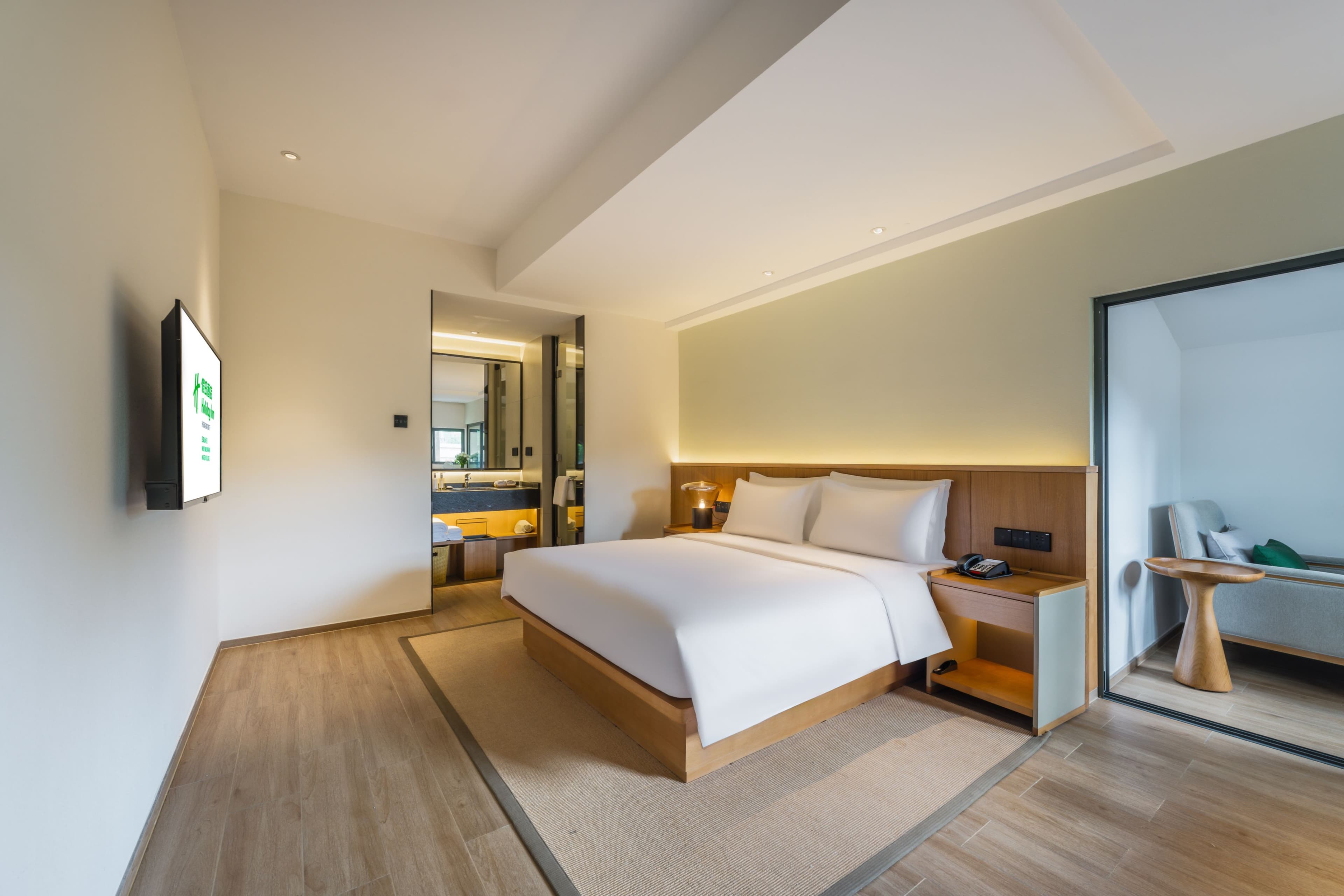 Holiday Inn Wuyi Mountain Water Village - Image 4