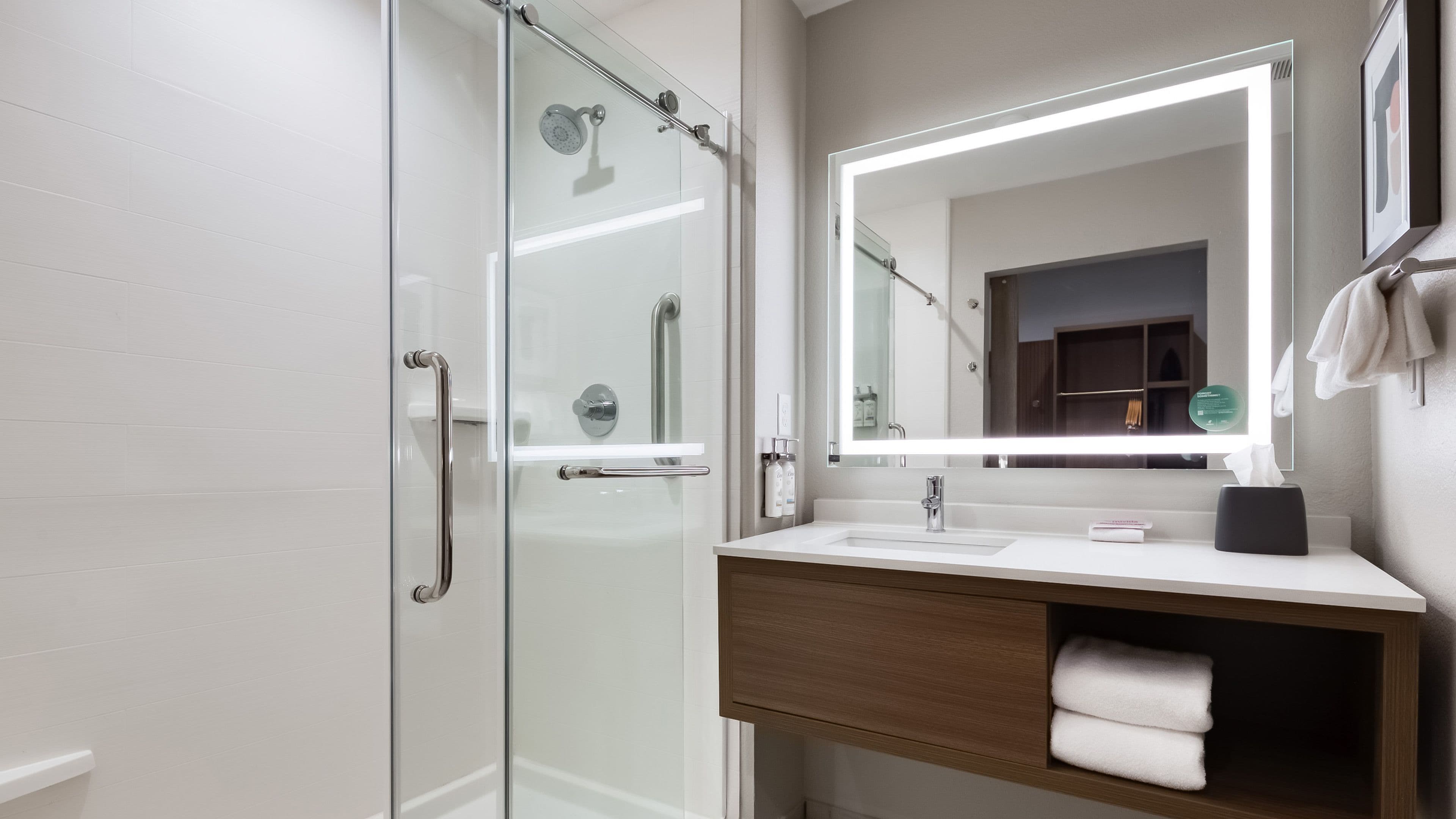 Holiday Inn Nashville Airport - Image 3