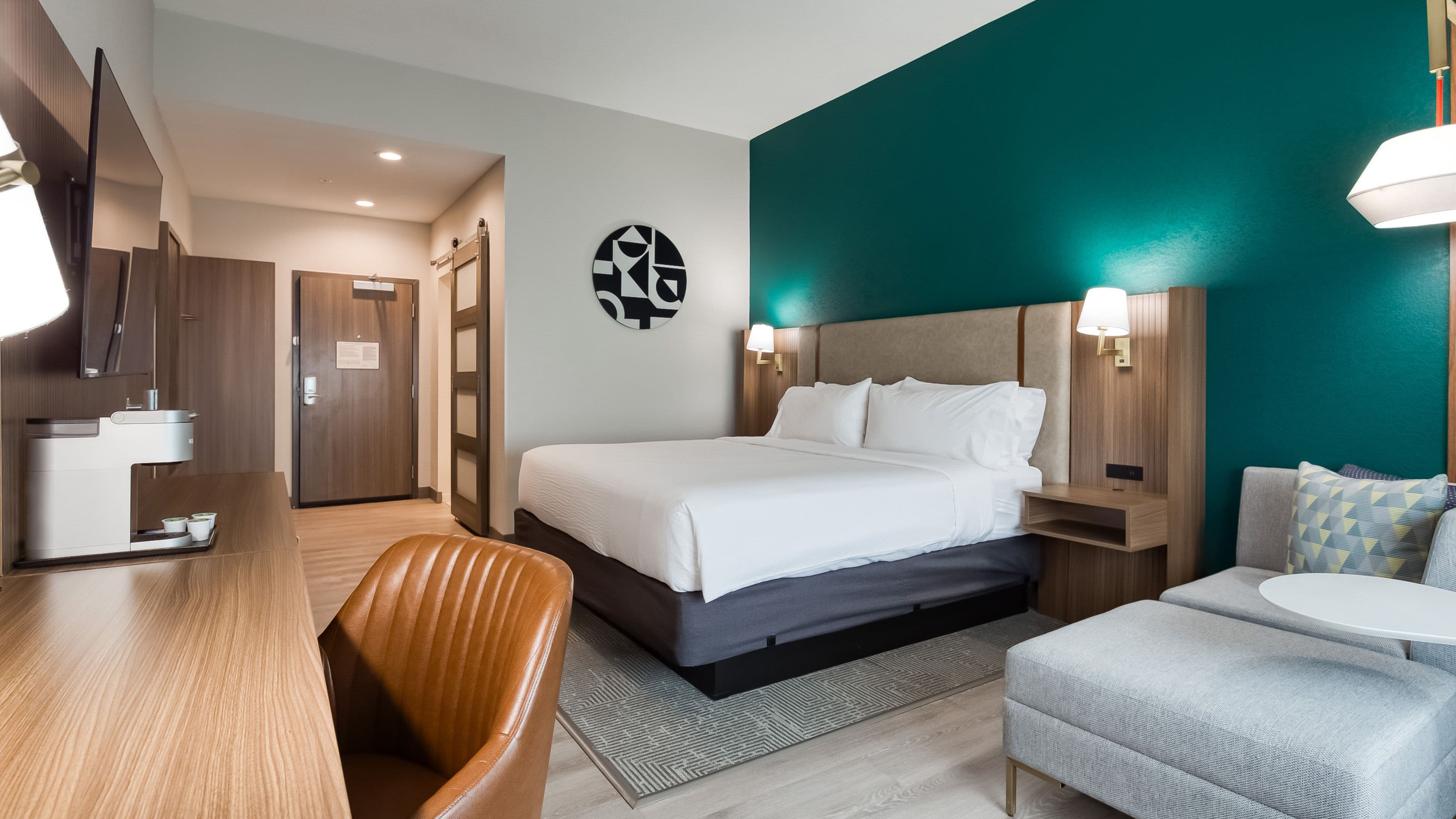 Holiday Inn Nashville Airport — 8