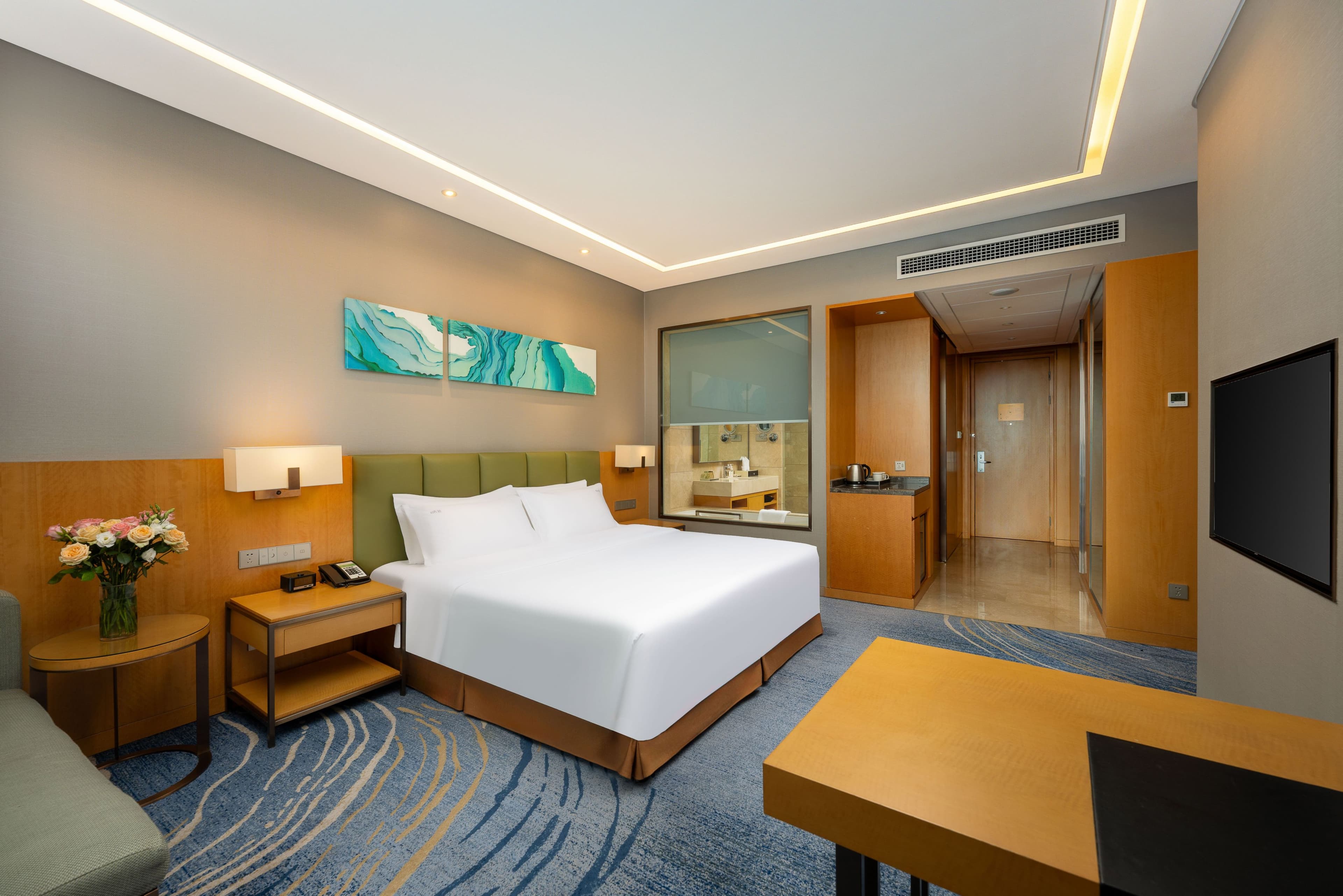 Holiday Inn Neijiang Riverside - Image 3