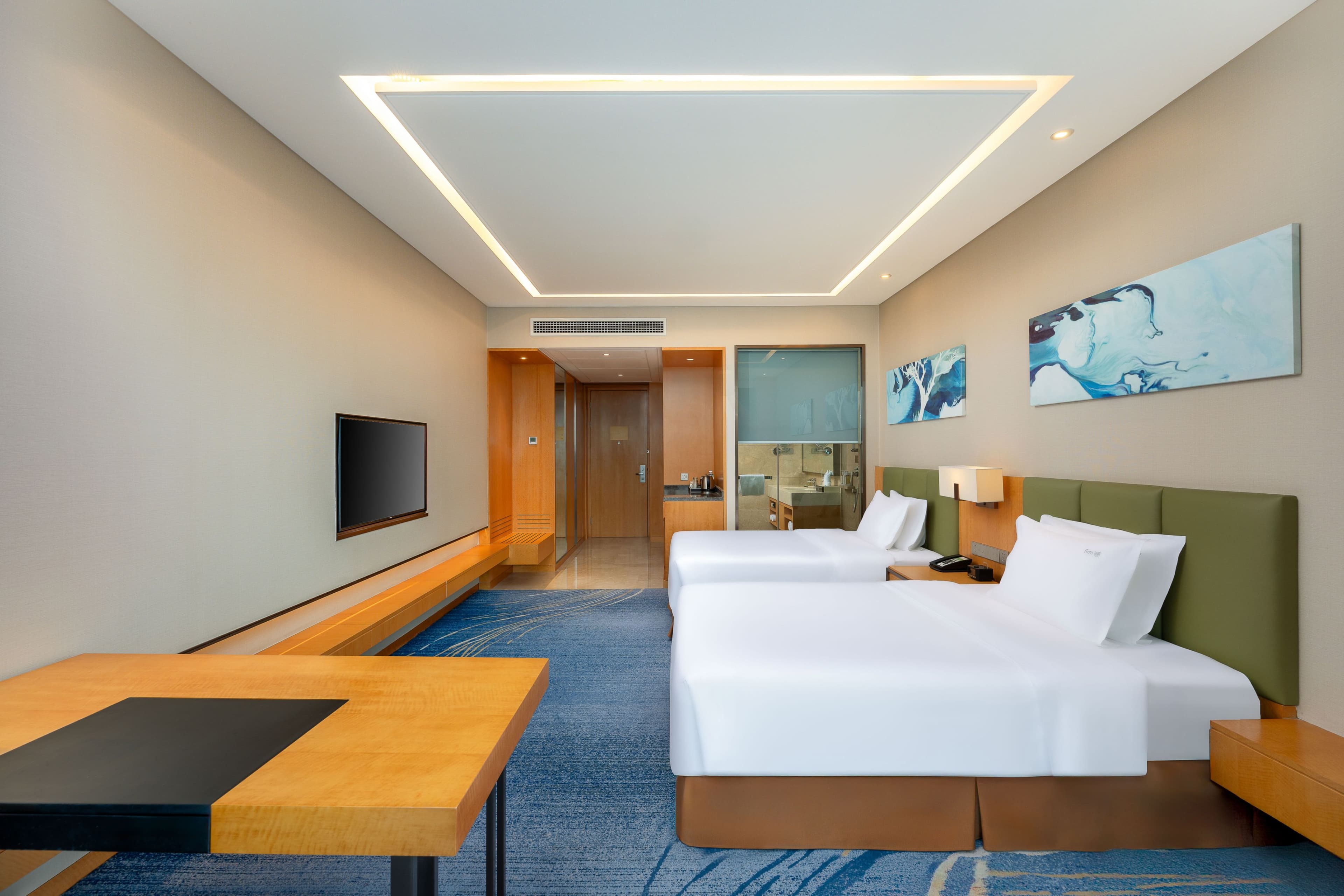 Holiday Inn Neijiang Riverside - Image 4