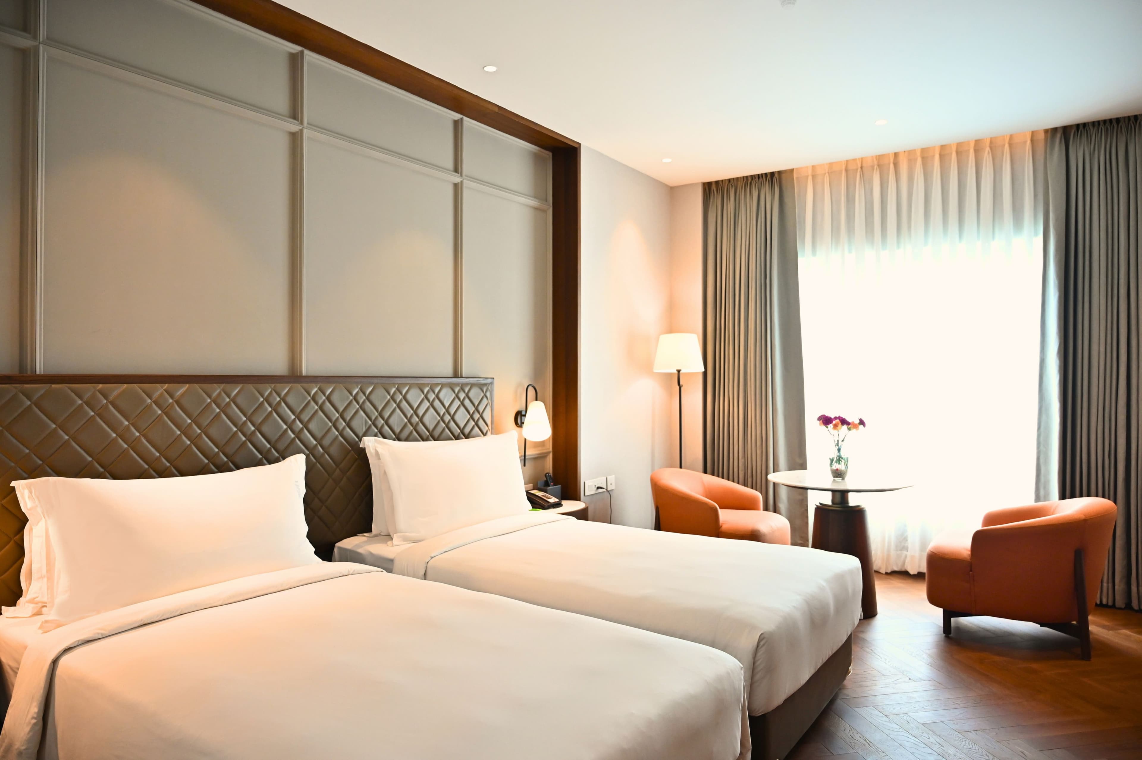 Holiday Inn New Delhi Mayur Vihar Noida — 11