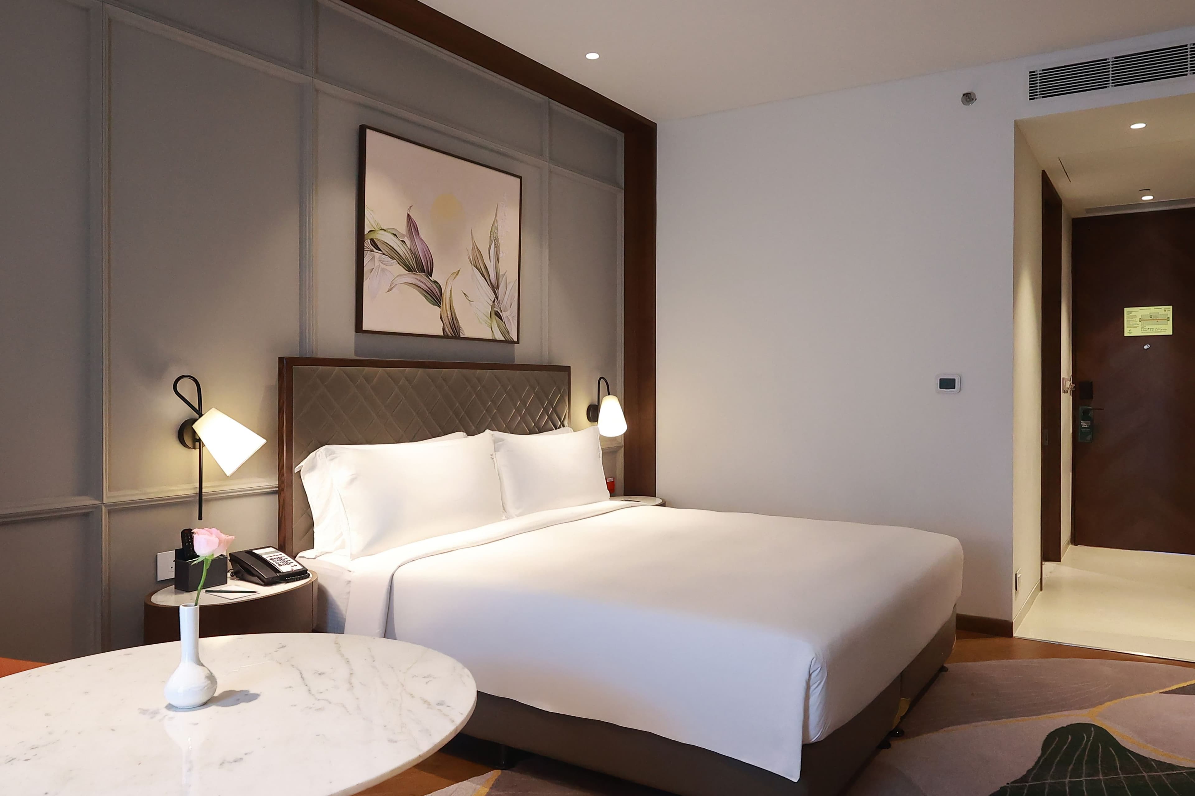 Holiday Inn New Delhi Mayur Vihar Noida — 16