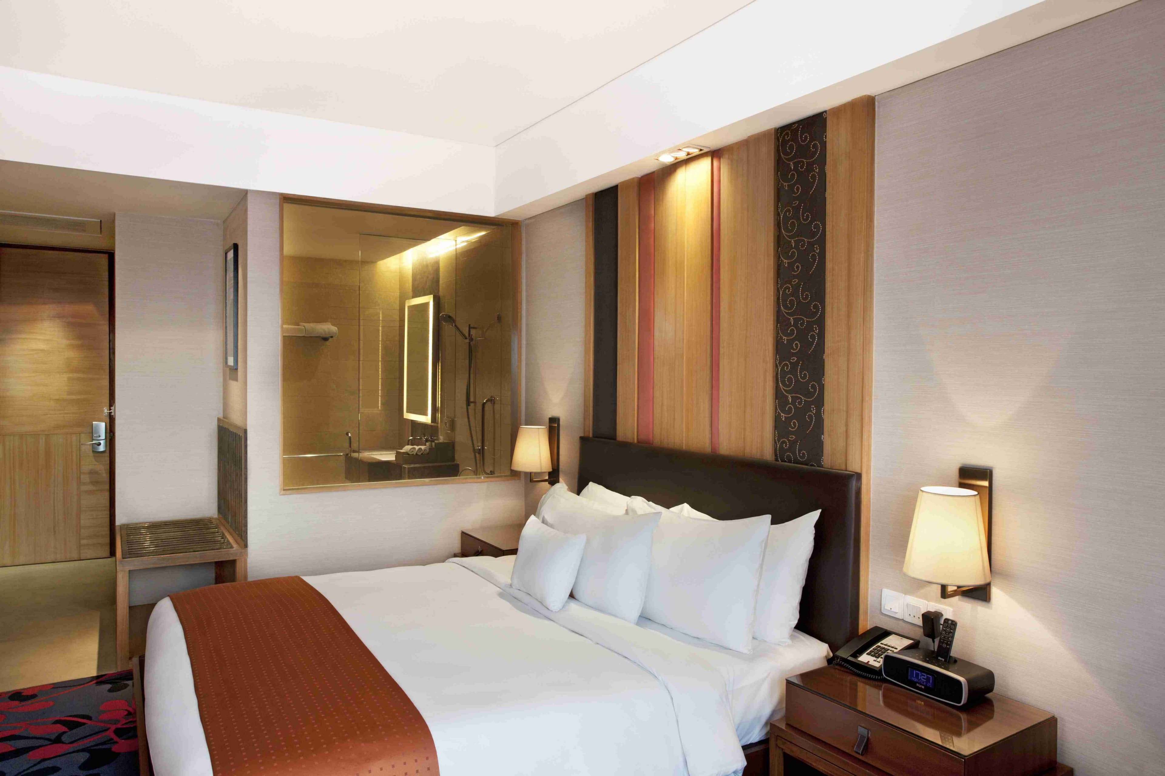 Holiday Inn New Delhi Mayur Vihar Noida - Image 3