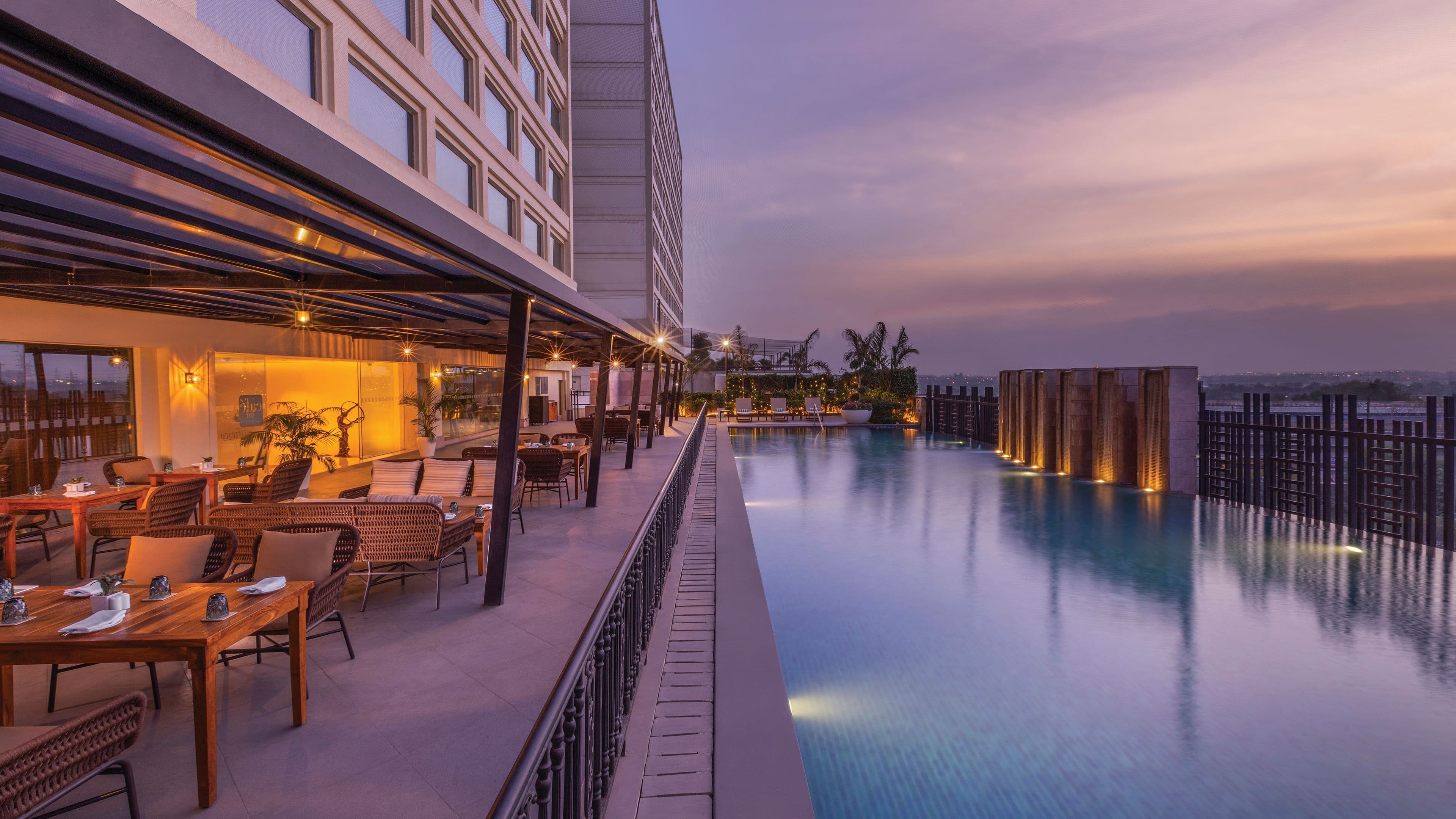 Holiday Inn New Delhi Mayur Vihar Noida - Image 1