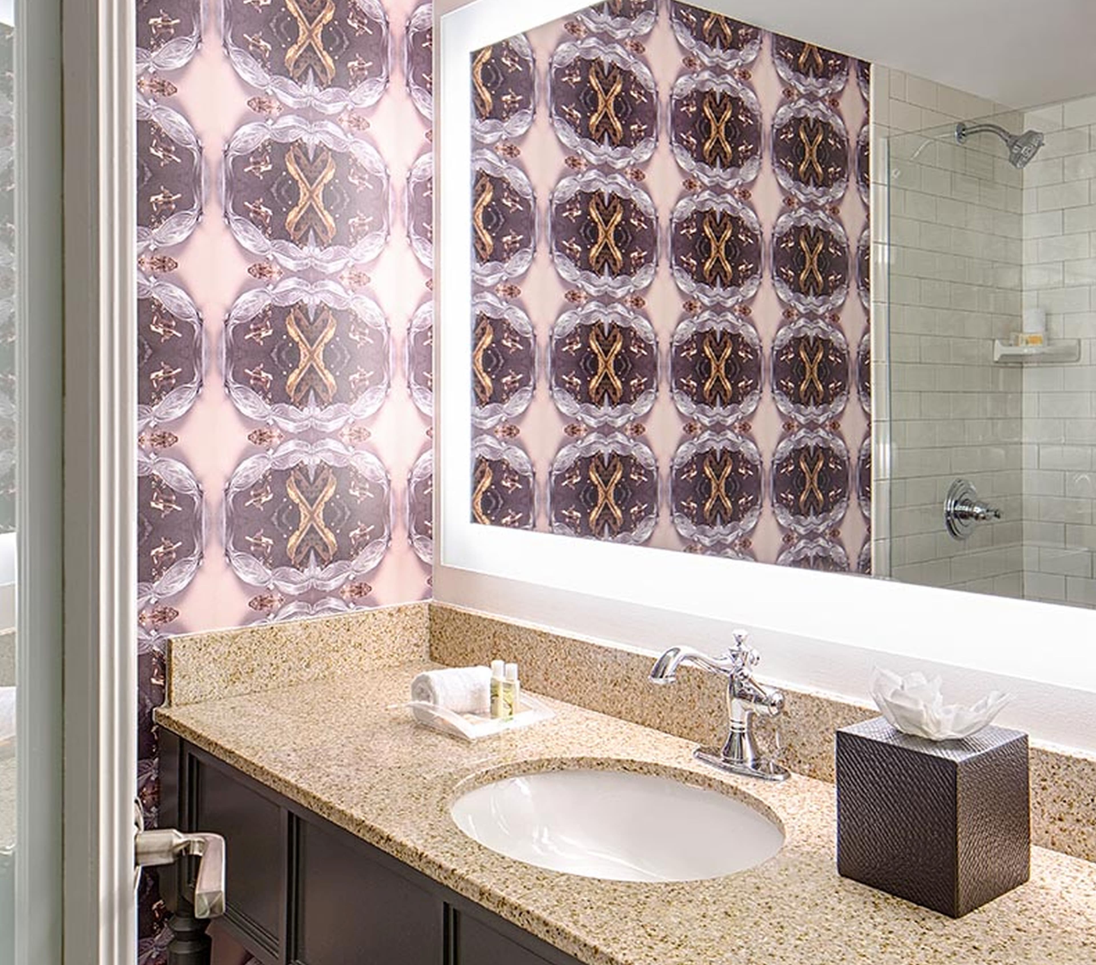 Holiday Inn French Quarter-Chateau LeMoyne - Image 3