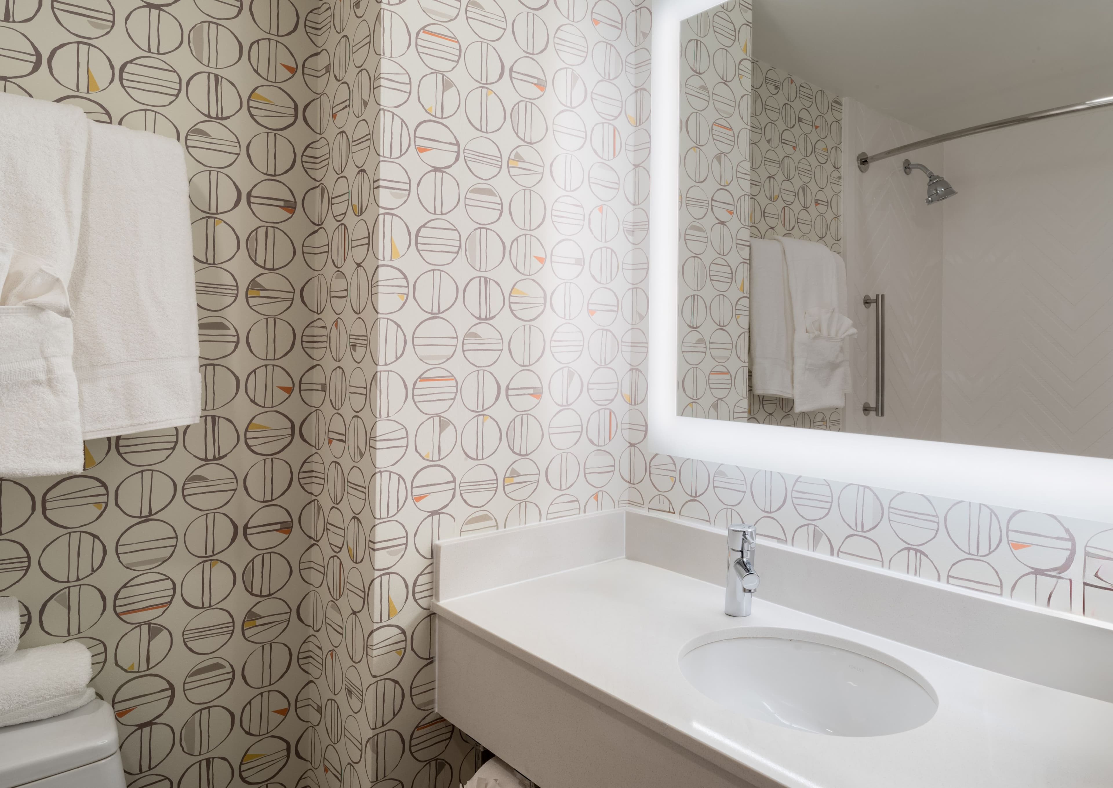 Standard Room - Image 2