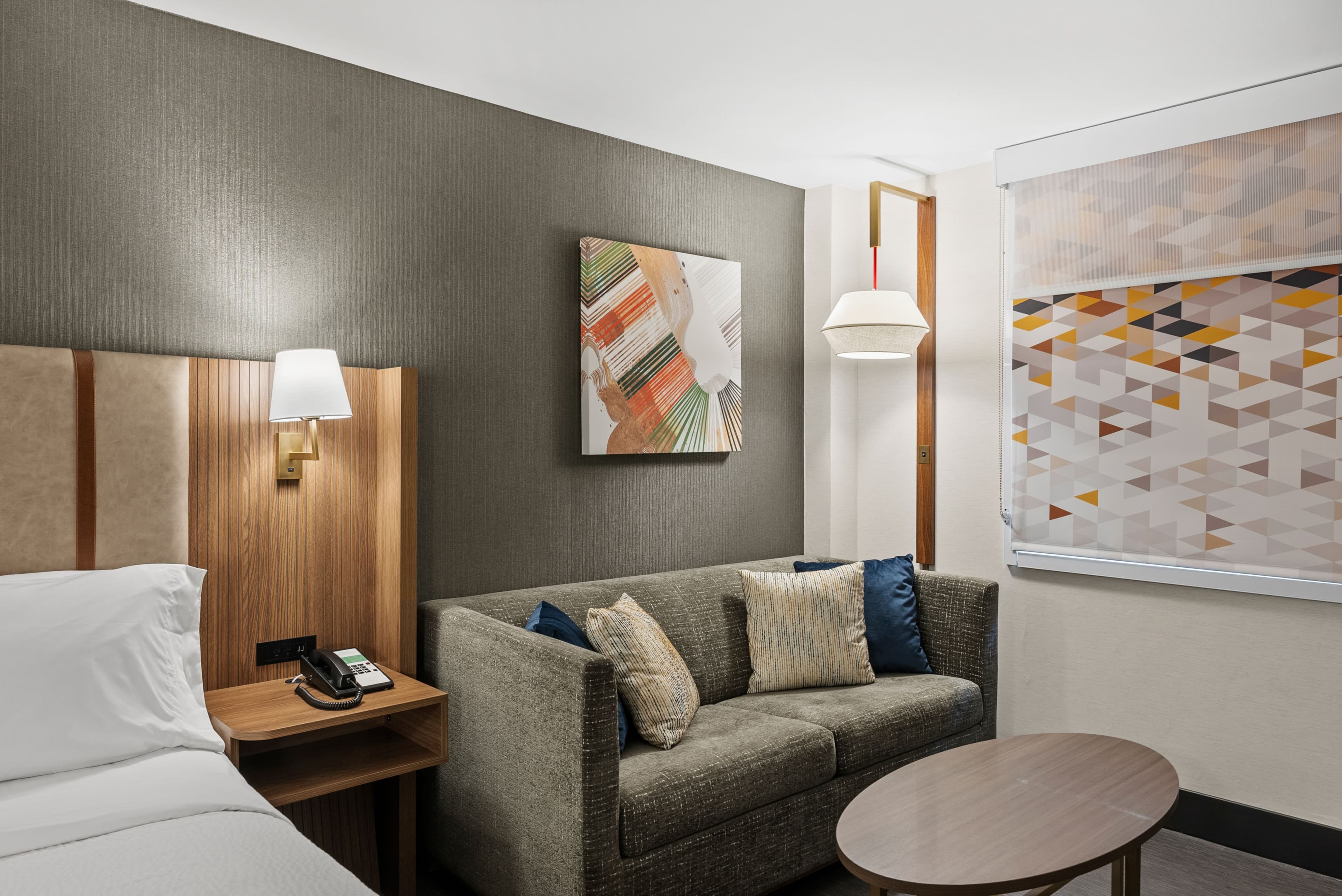 Holiday Inn Niagara Falls State Park Entry — 45