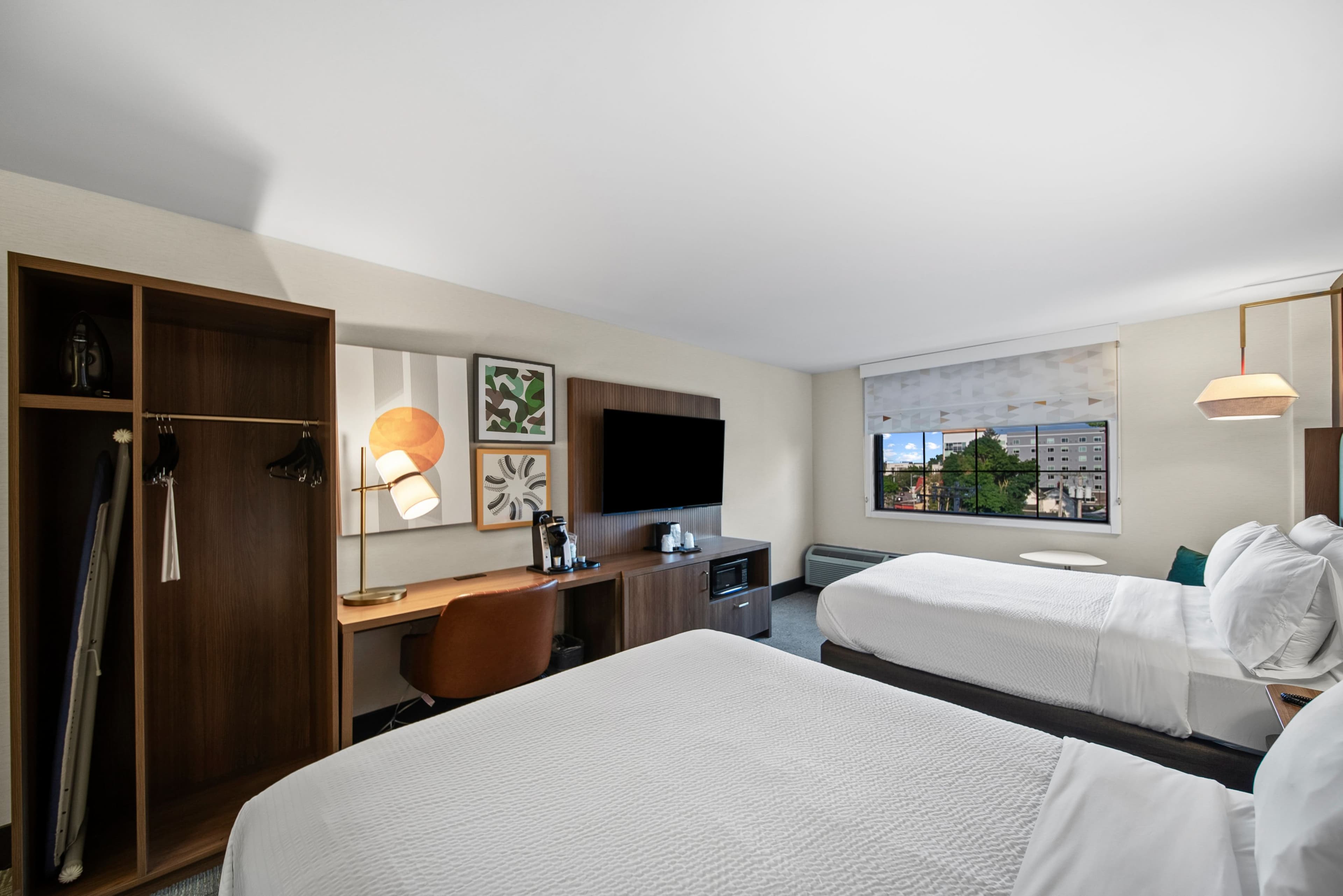 Holiday Inn Niagara Falls State Park Entry — 46
