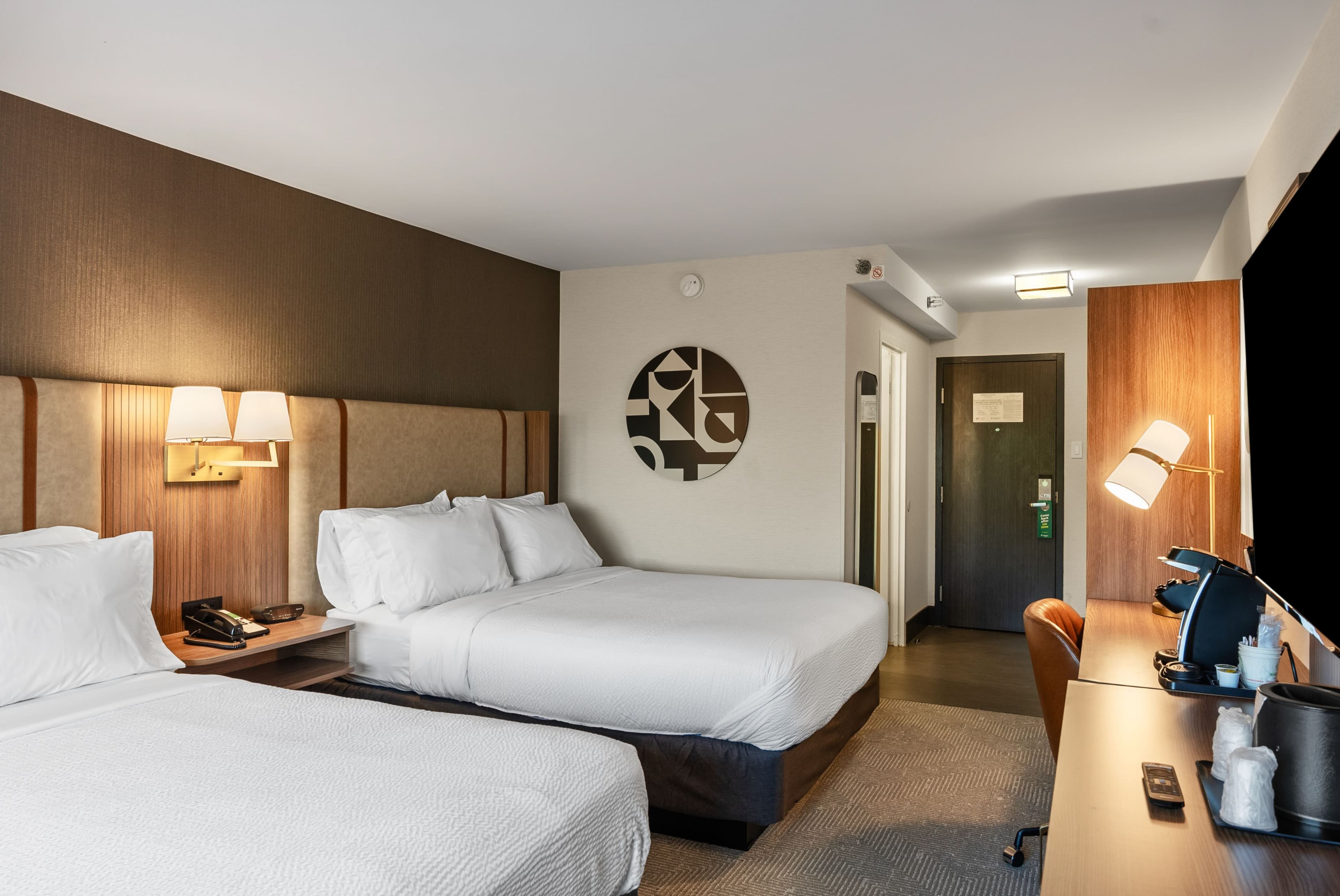 Holiday Inn Niagara Falls State Park Entry — 50