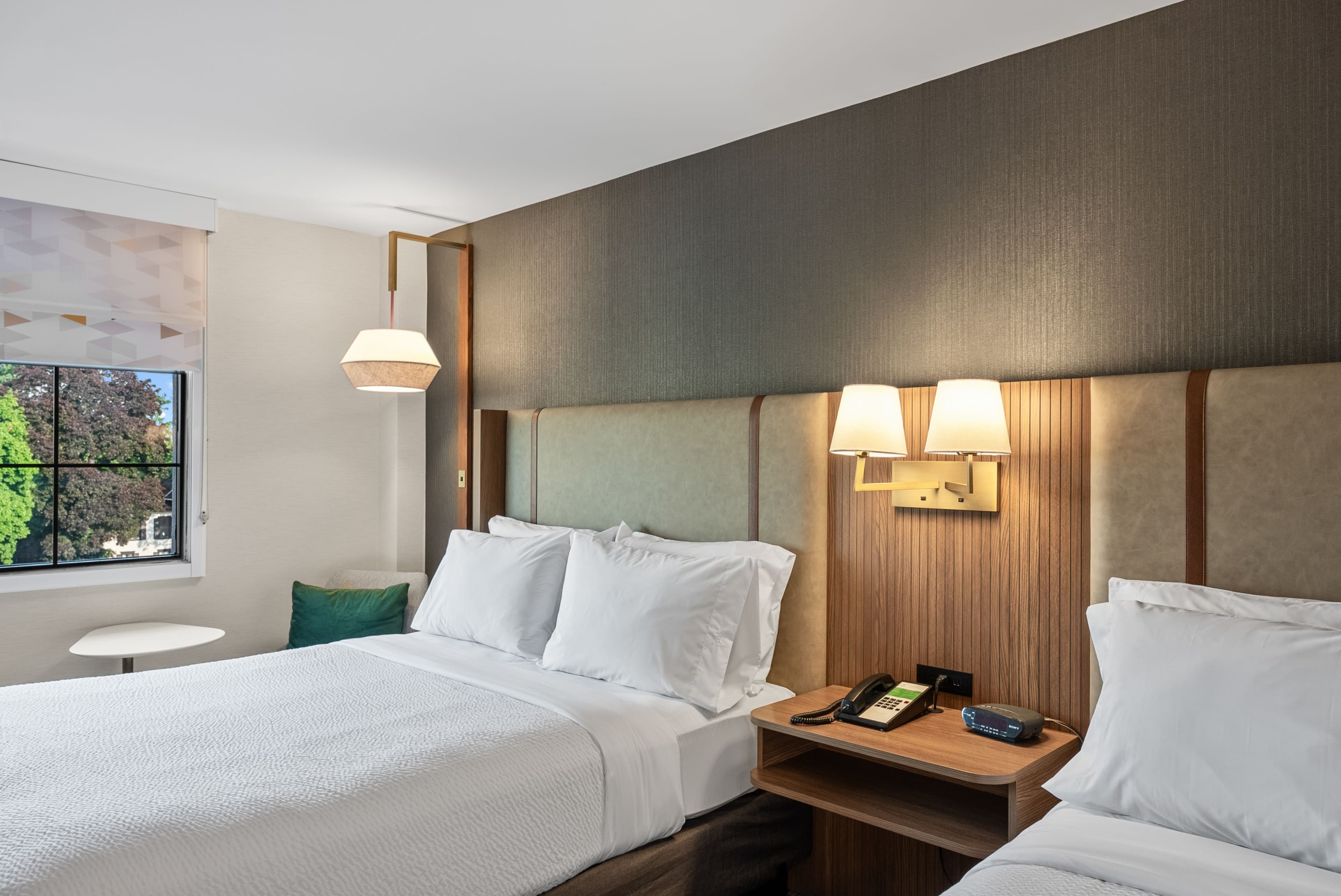 Holiday Inn Niagara Falls State Park Entry — 51