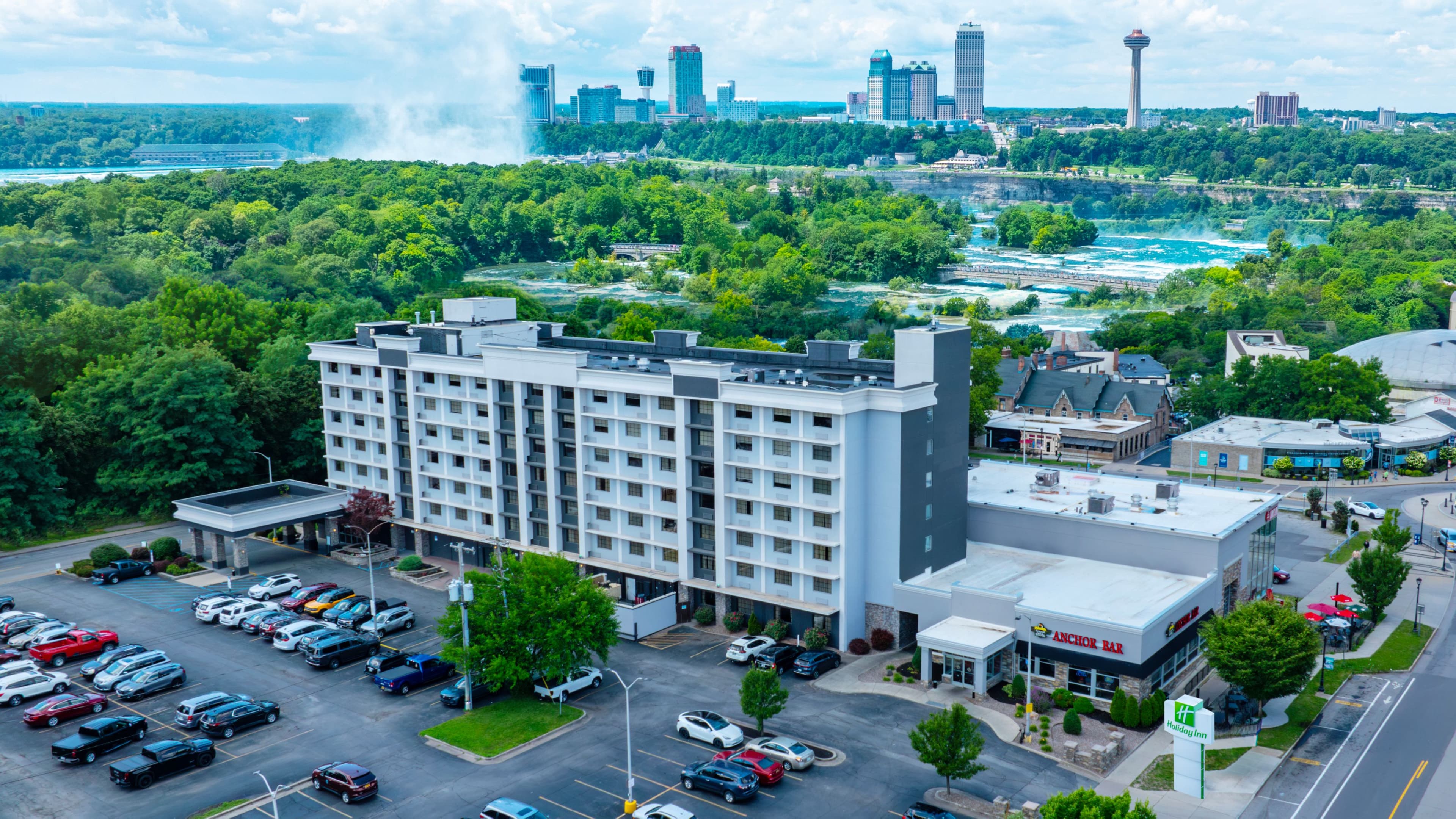 Holiday Inn Niagara Falls State Park Entry - Image 1