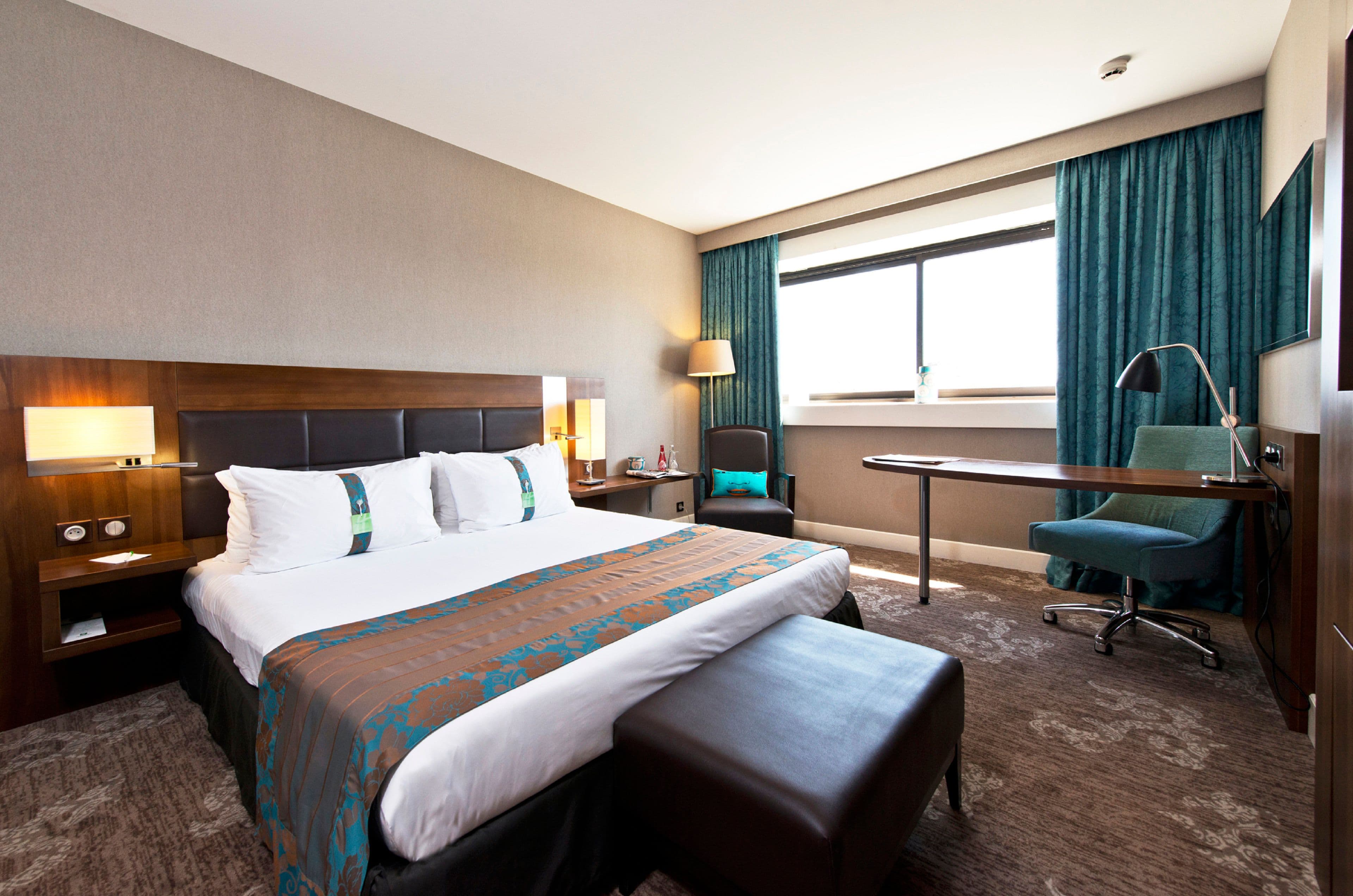Holiday Inn Nice - Image 2