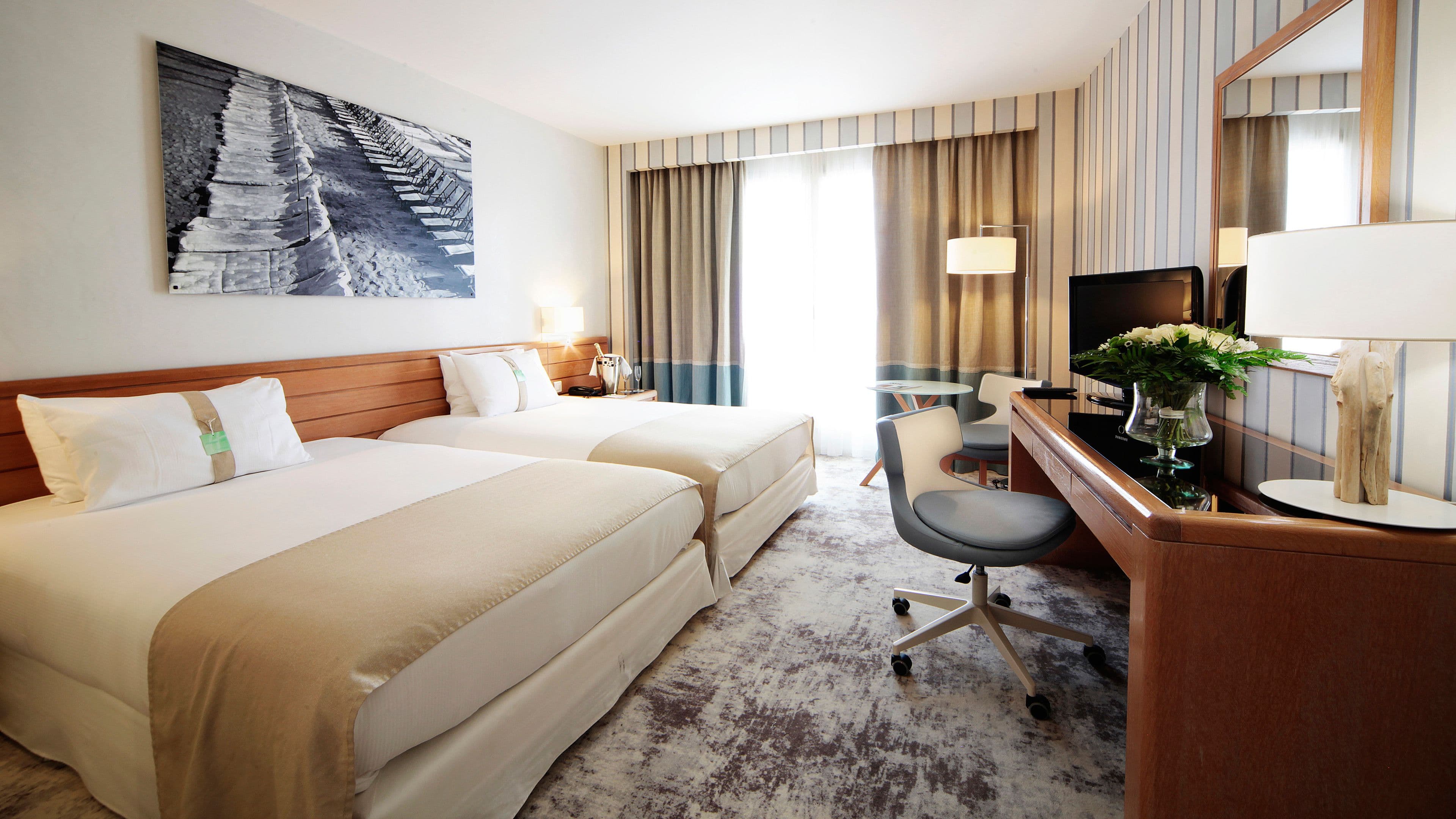 Holiday Inn Nice - Saint Laurent du Var — 62