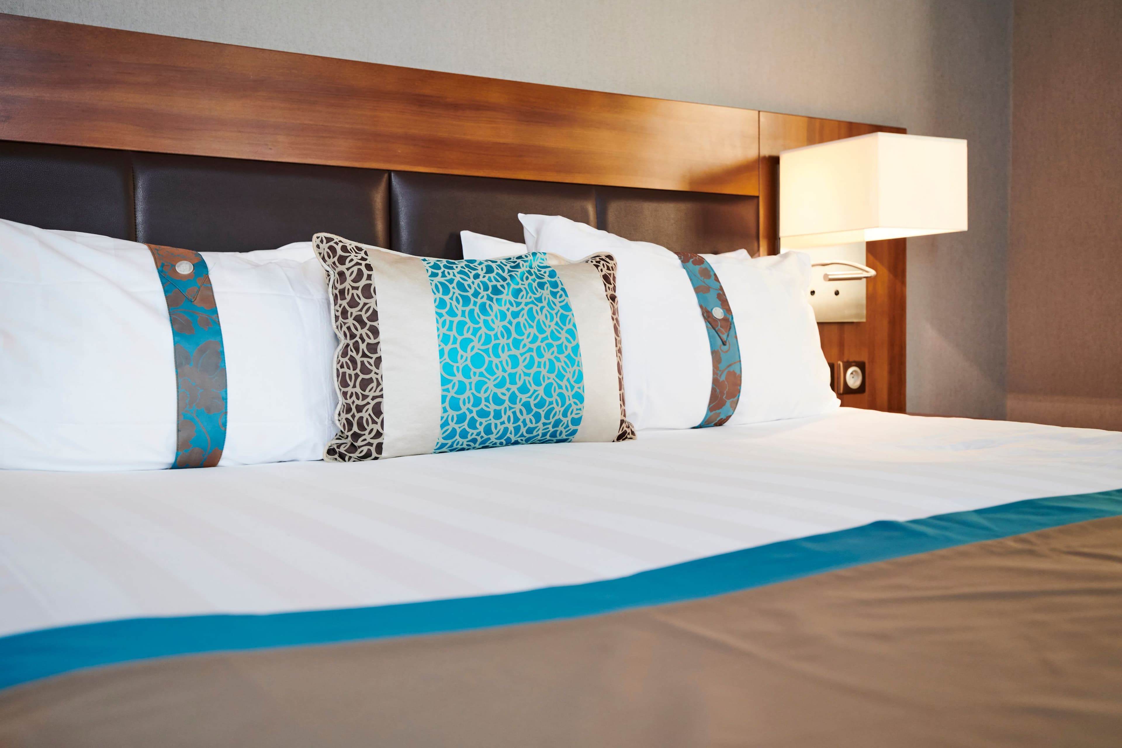 Holiday Inn Nice - Image 4