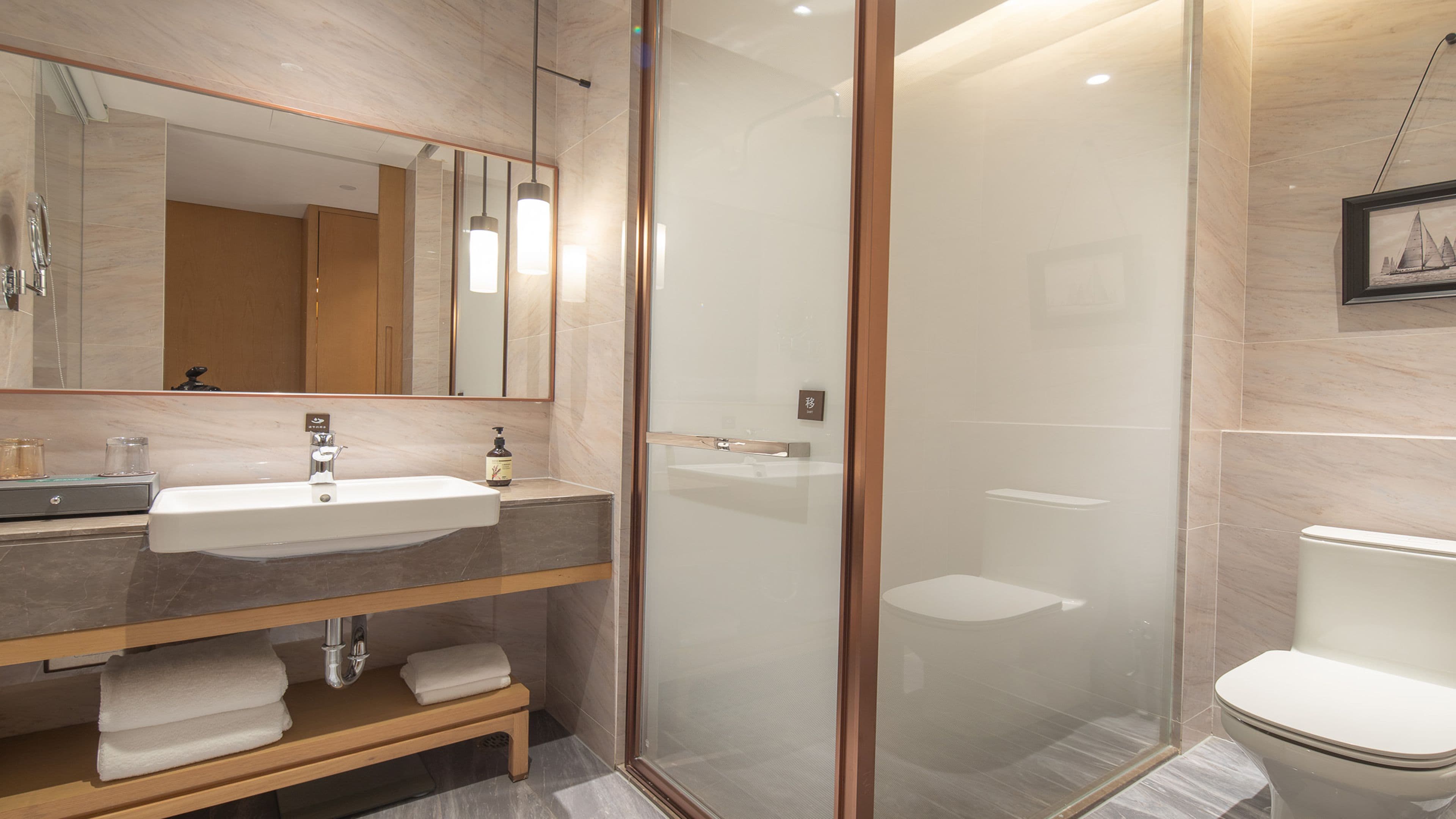 Holiday Inn Ningbo Xiangshan Damu Bay — 8