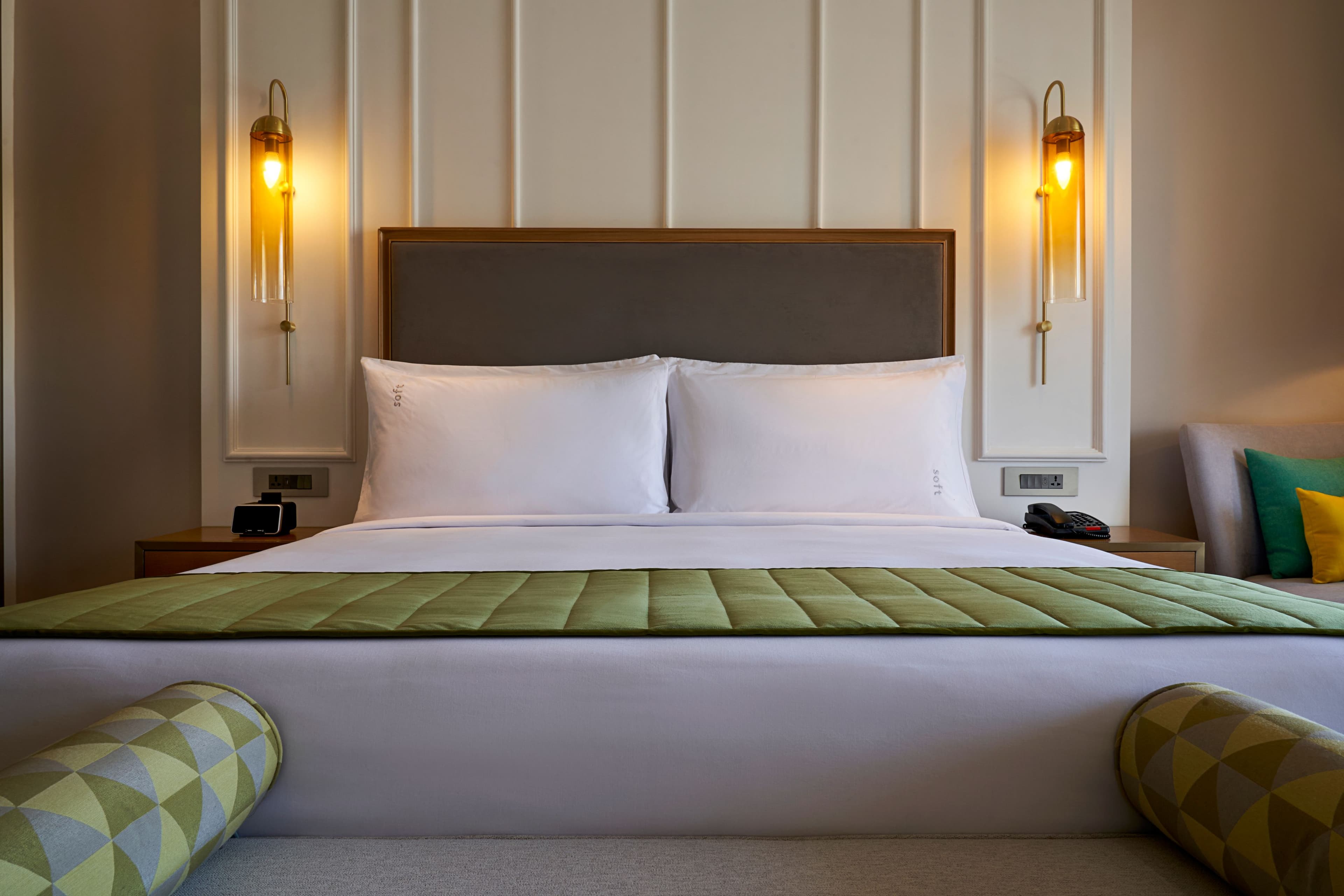 Holiday Inn Goa Candolim — 8