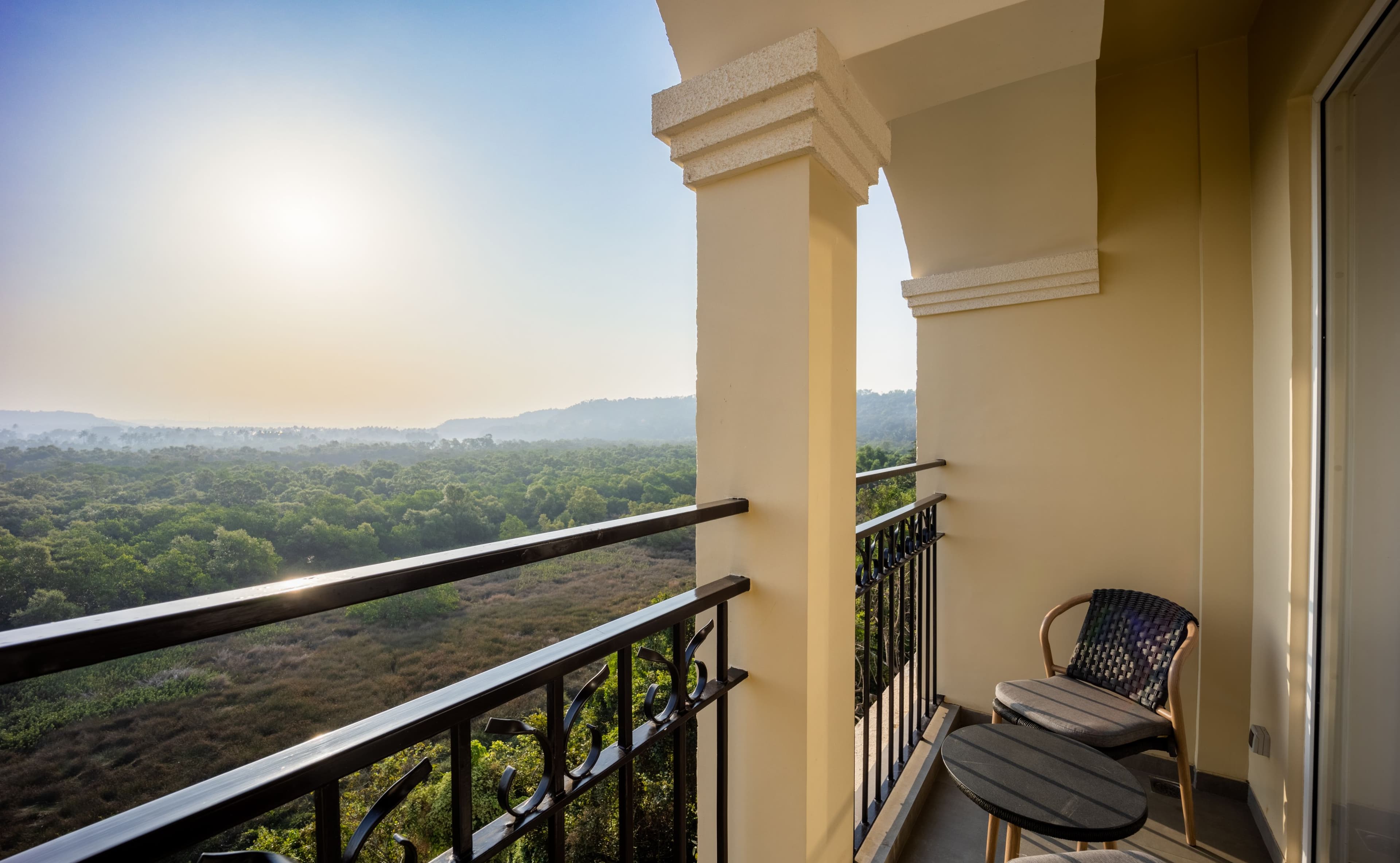 Holiday Inn Goa Candolim — 20