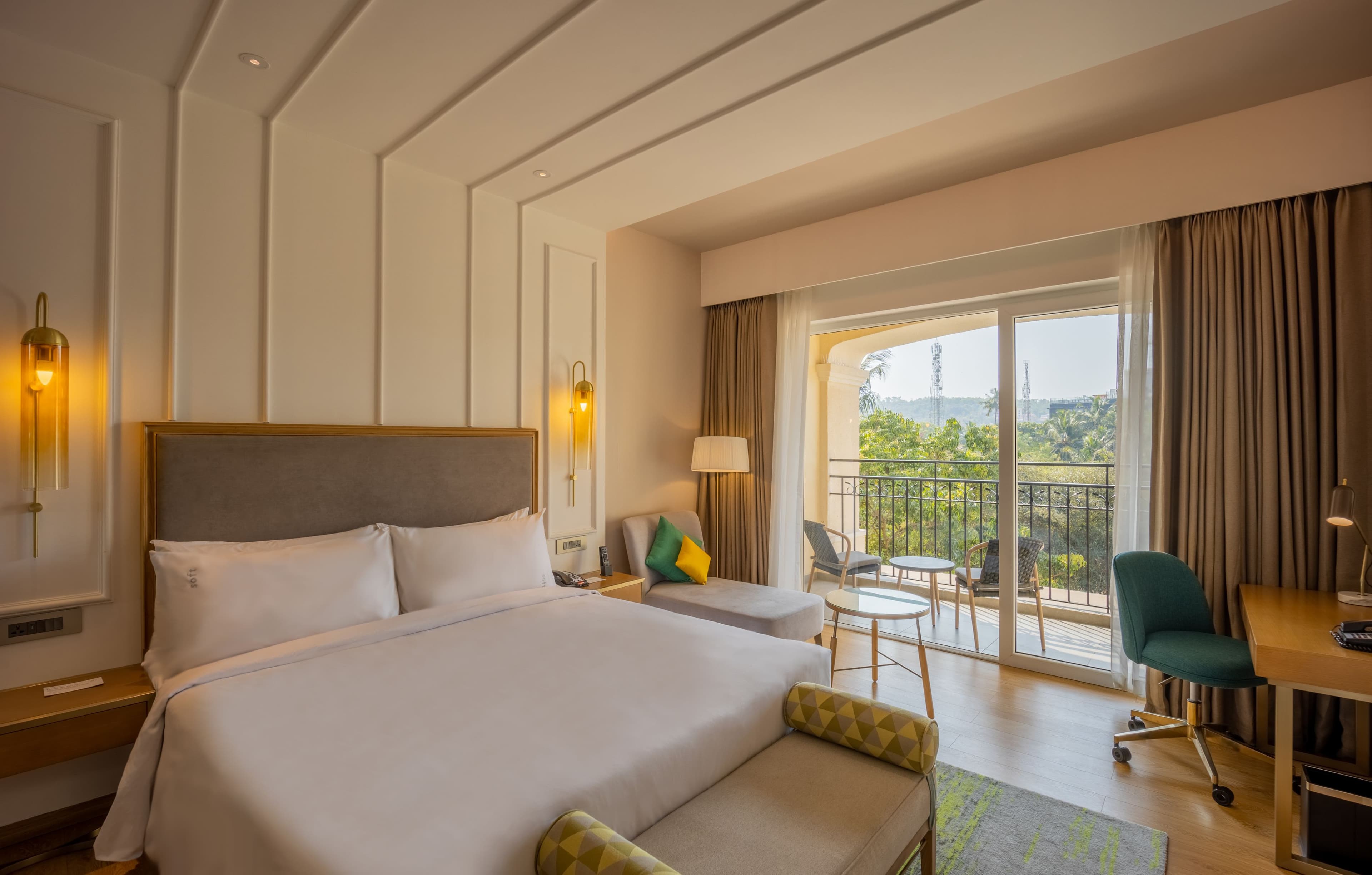 Holiday Inn Goa Candolim — 9