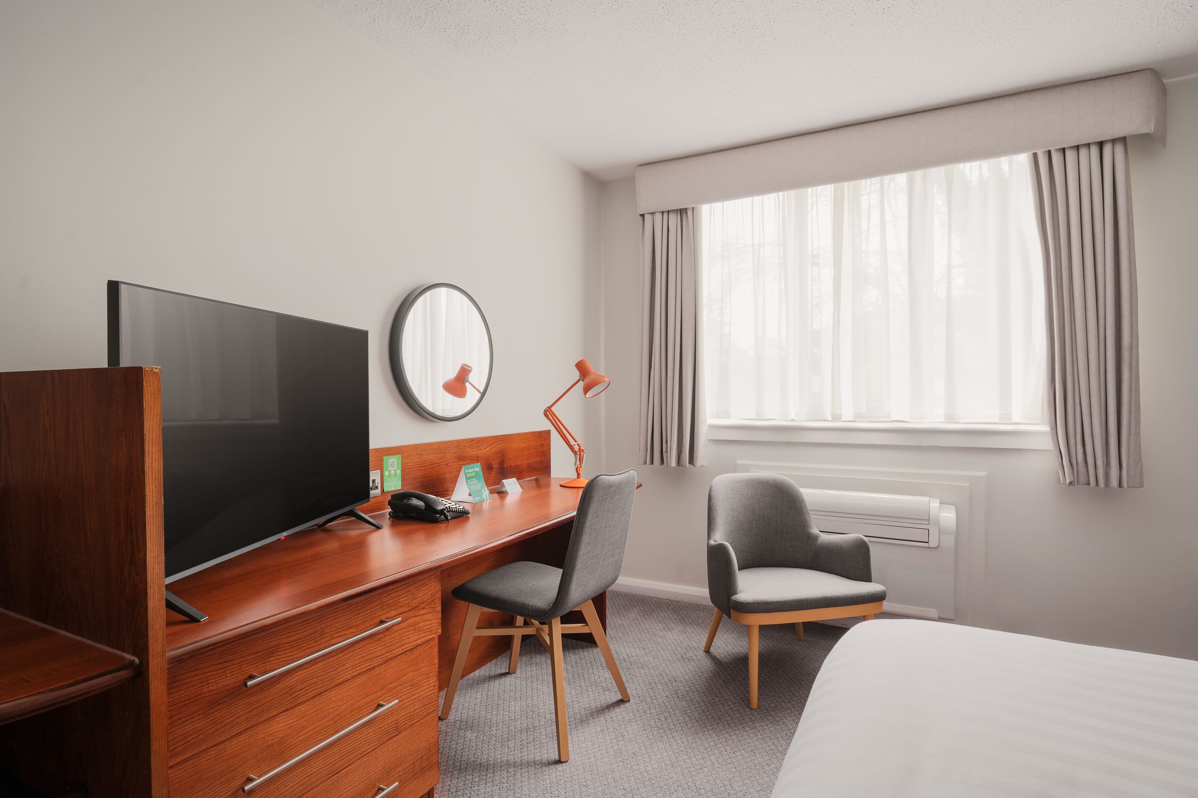 Holiday Inn Northampton — 11