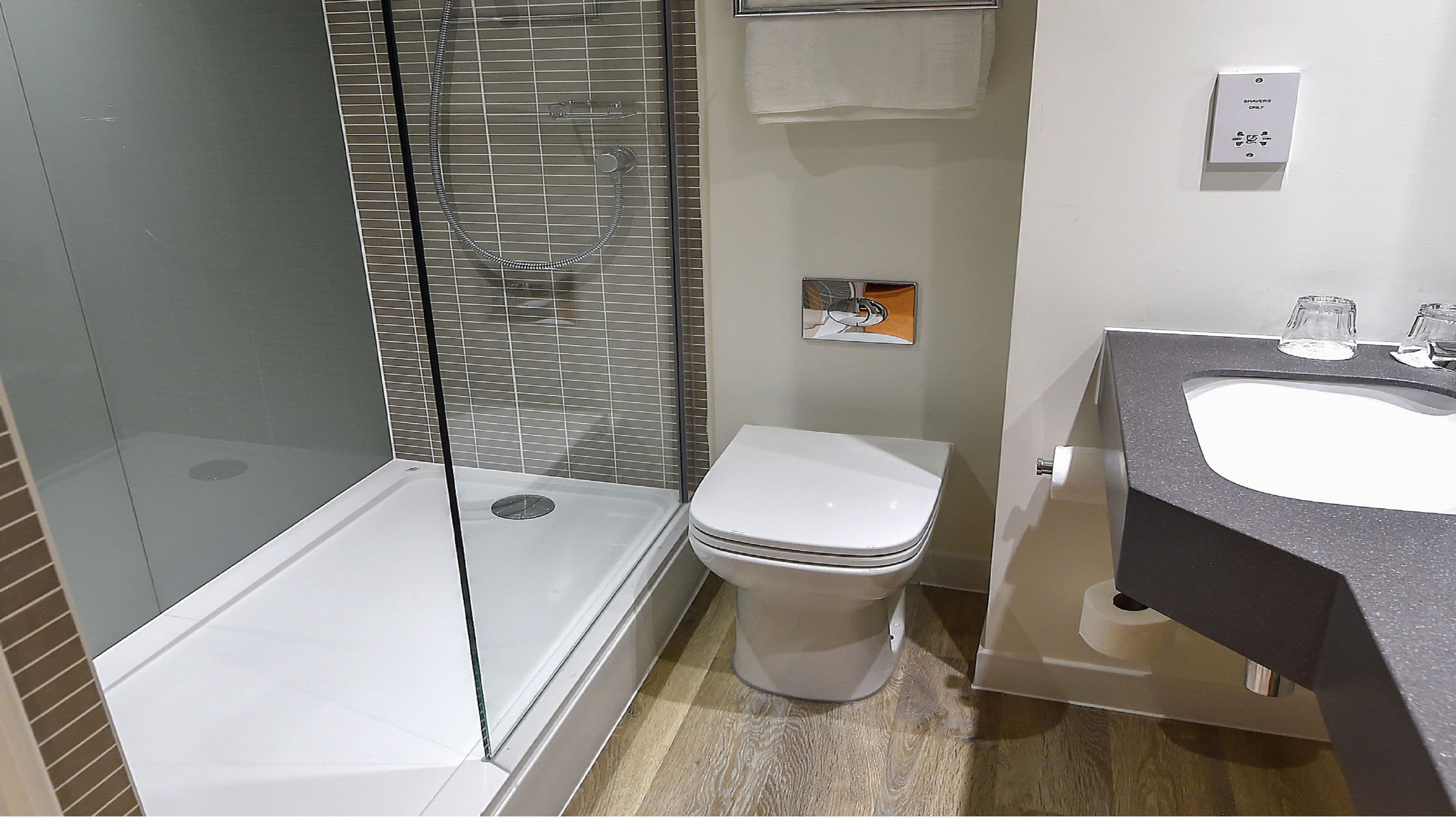 Holiday Inn Derby - Nottingham M1, Jct.25 — 11