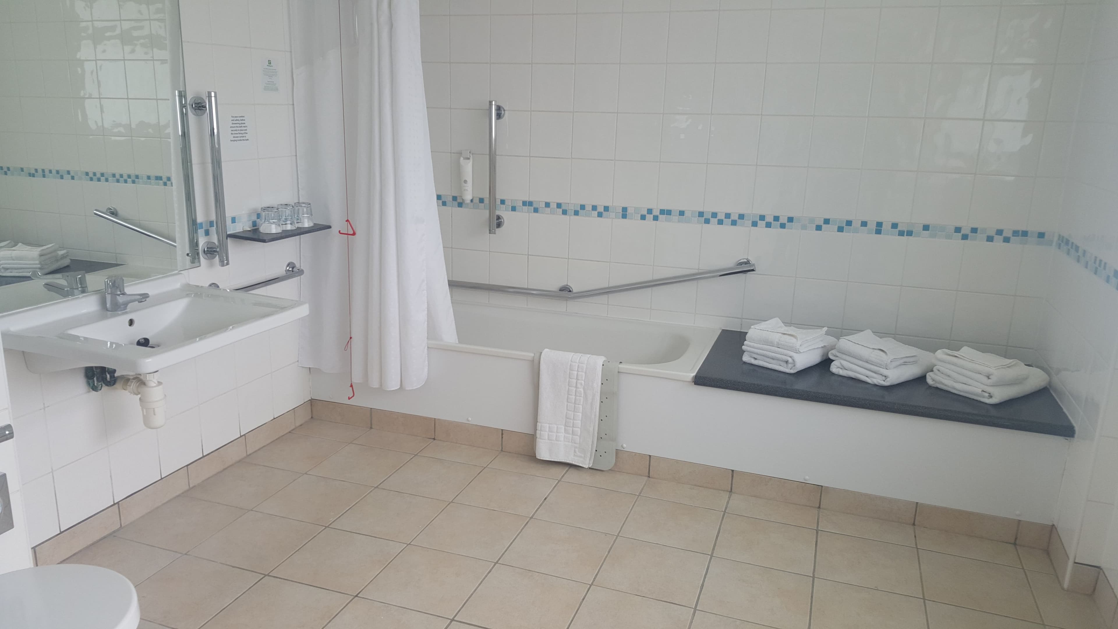 Holiday Inn Derby - Nottingham M1, Jct.25 — 30