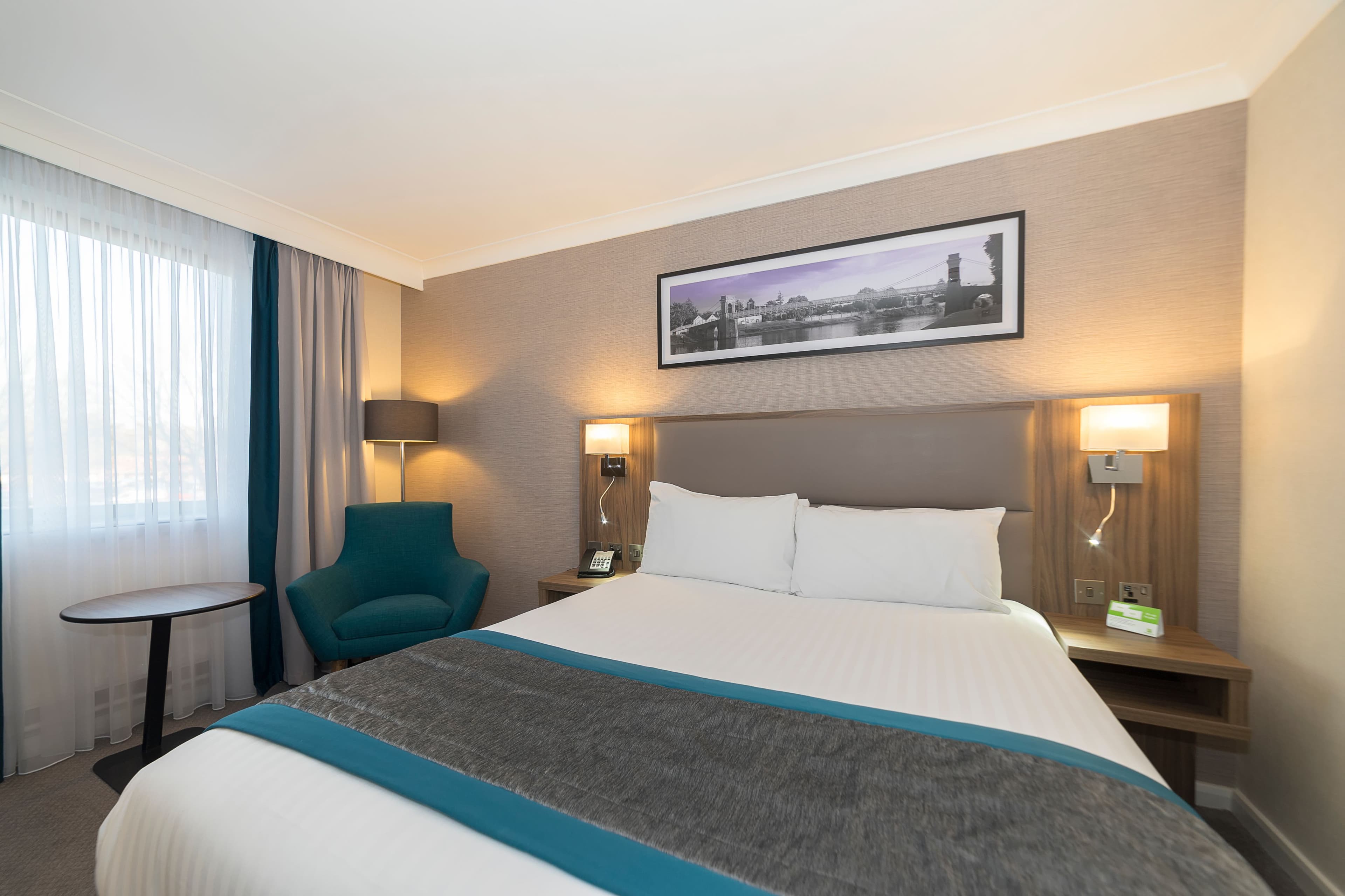 Holiday Inn Nottingham - Image 2
