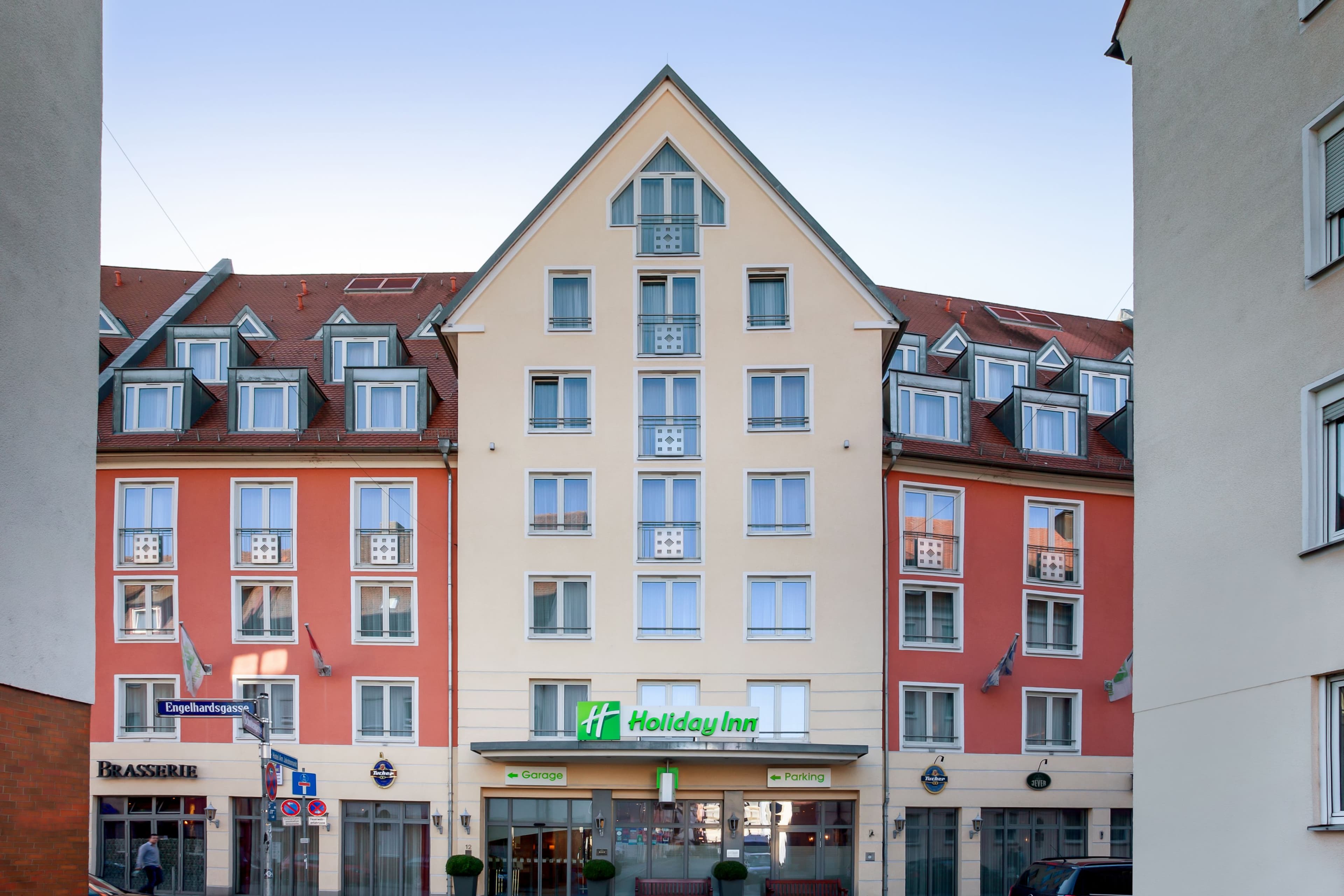 Holiday Inn Nürnberg City Centre - Image 1