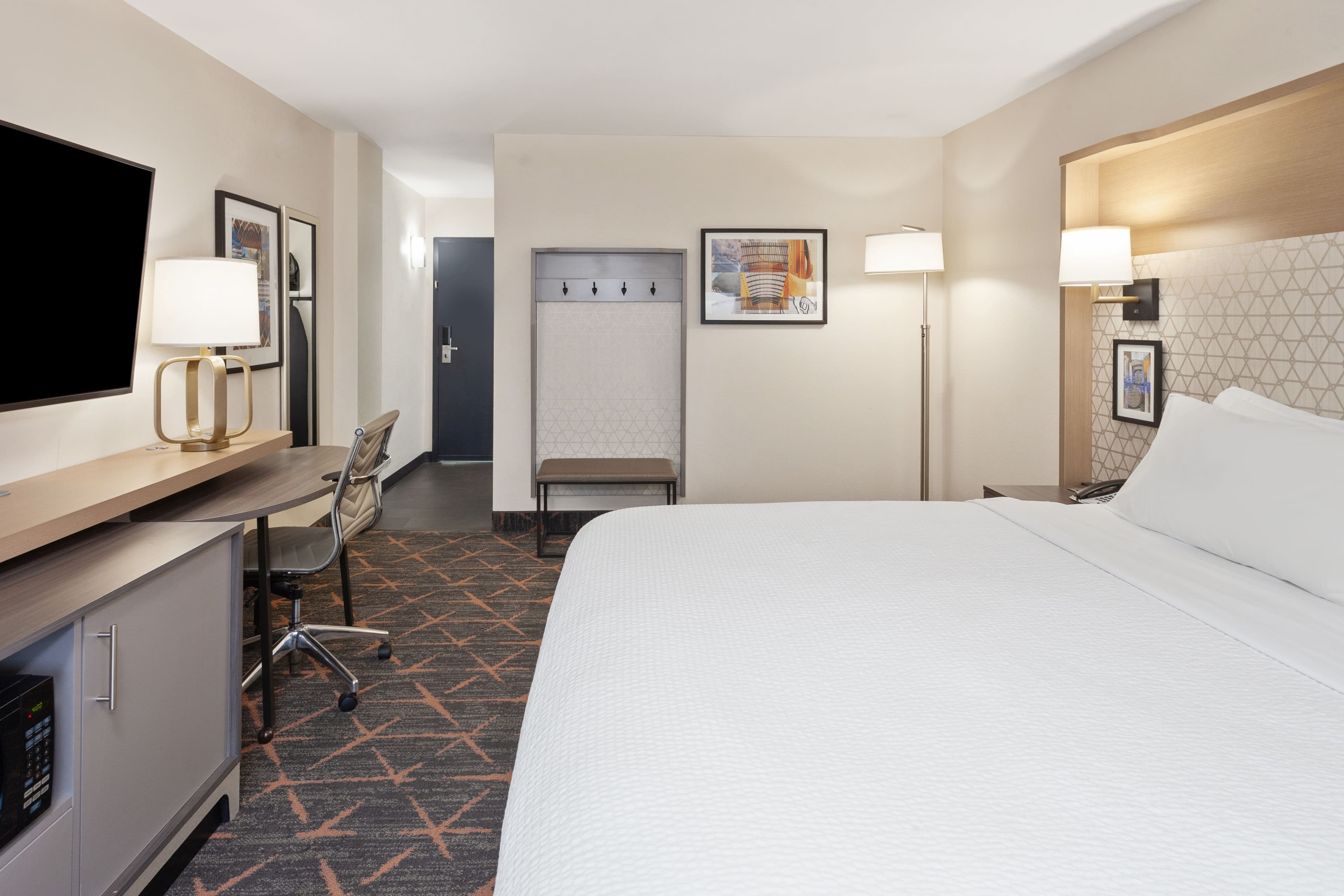 Holiday Inn Chicago Oakbrook — 9