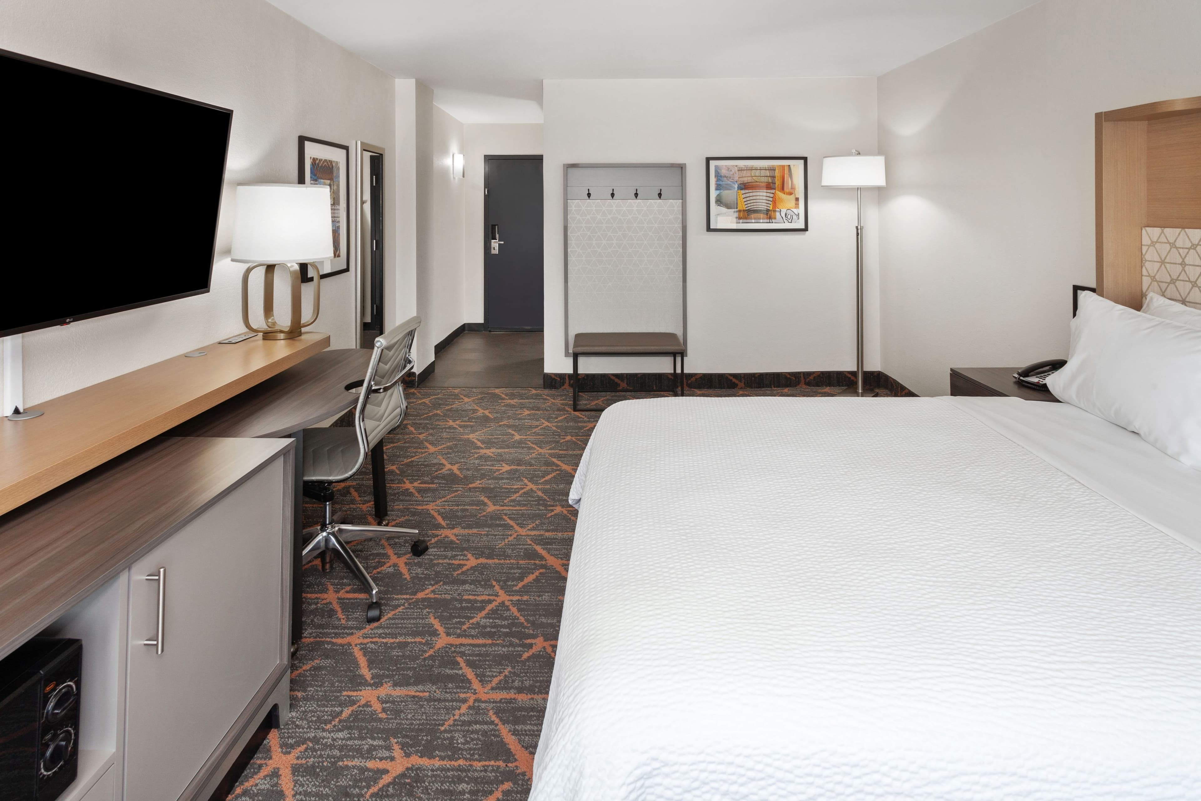 Holiday Inn Chicago Oakbrook — 11