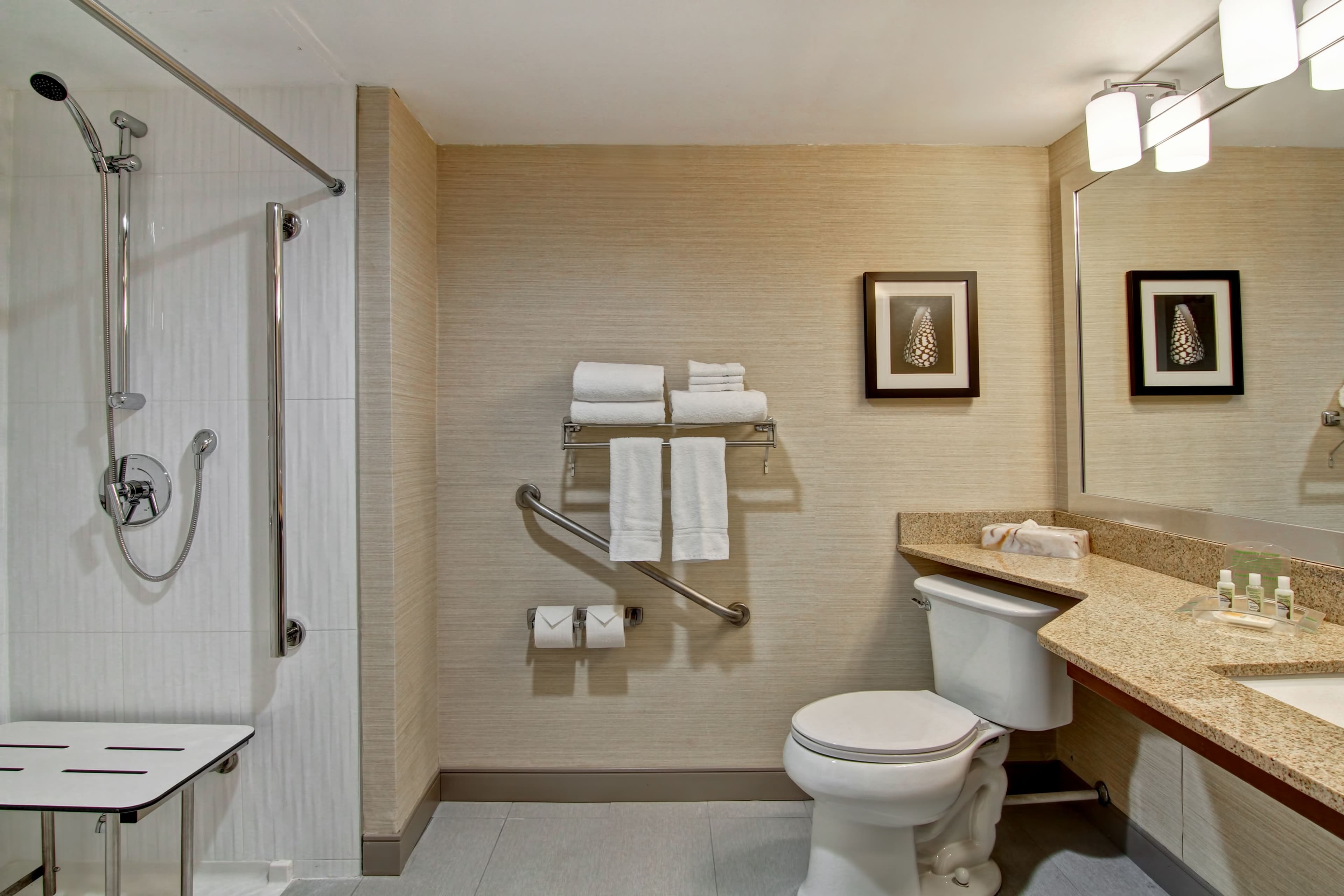 Holiday Inn Oakville (Centre) — 24