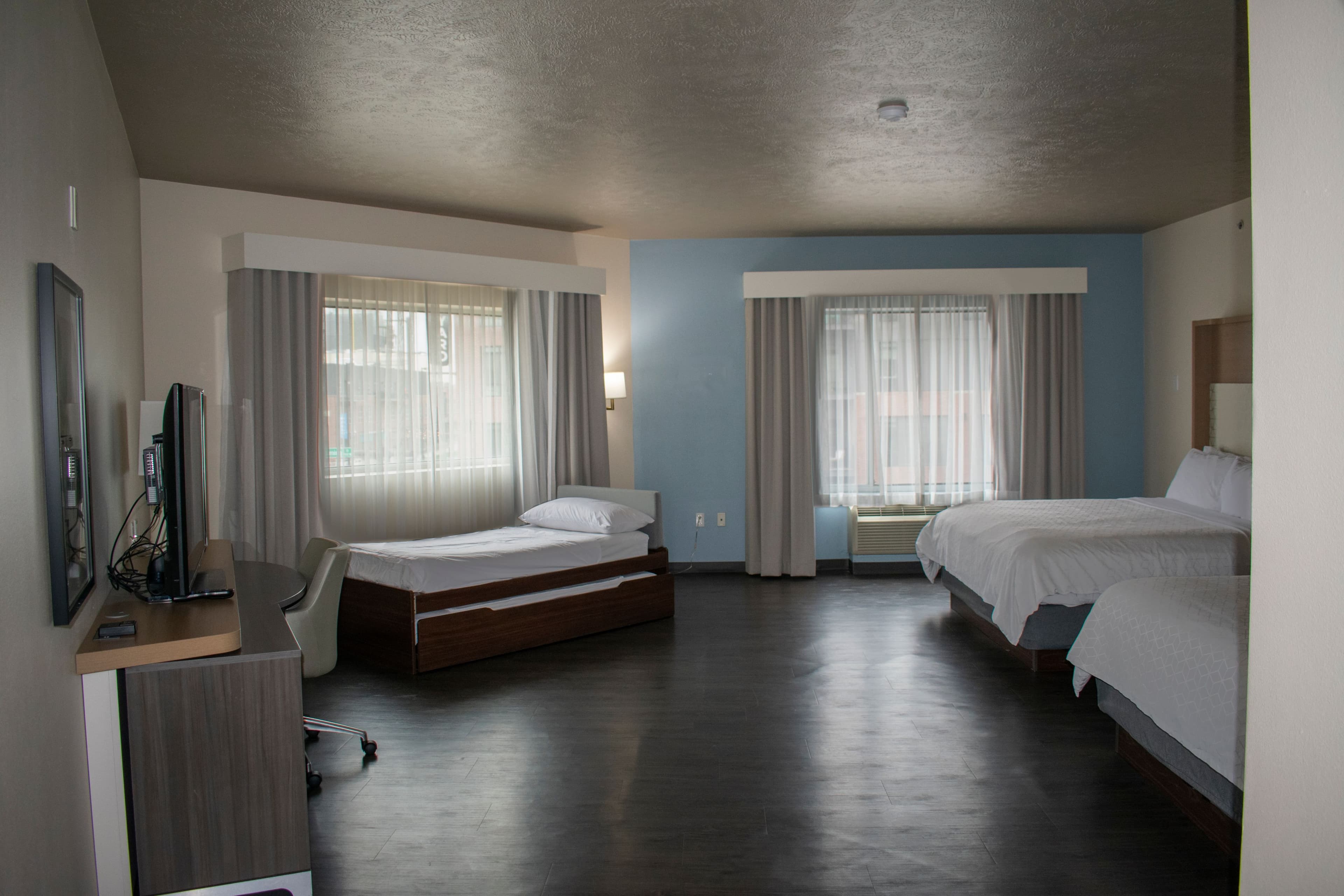 Holiday Inn Omaha Downtown - Waterpark — 48