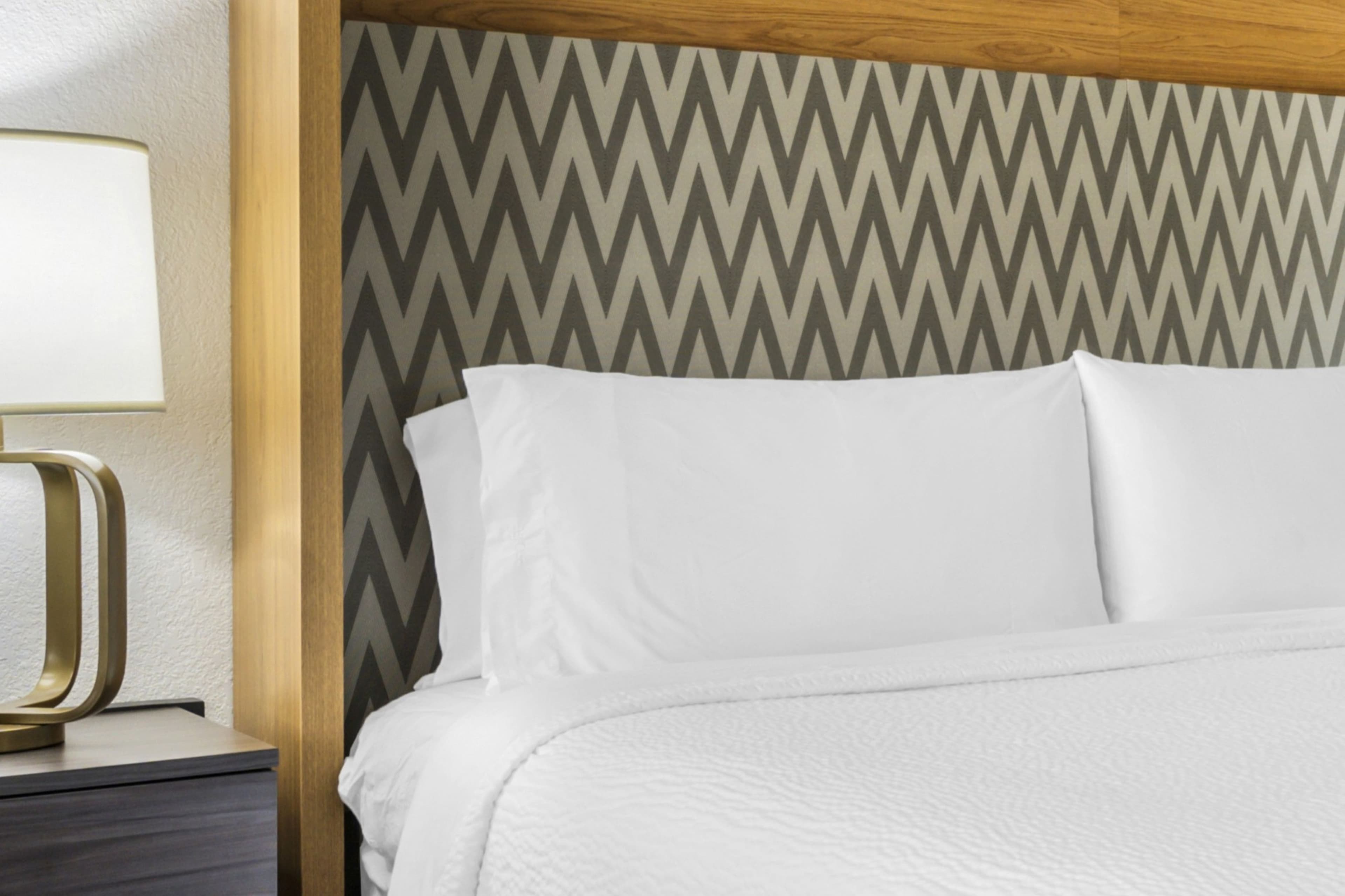 Holiday Inn Orlando International Dr-ICON - Image 2