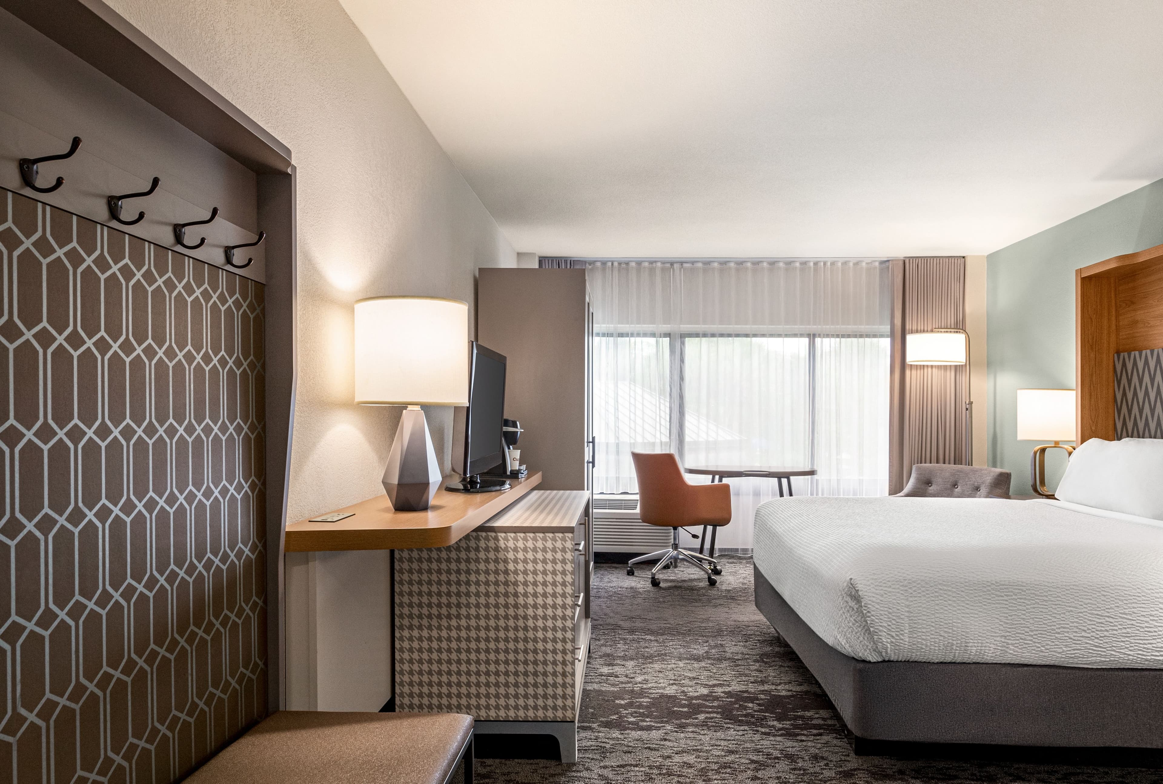 Holiday Inn Orlando-International Airport — 15