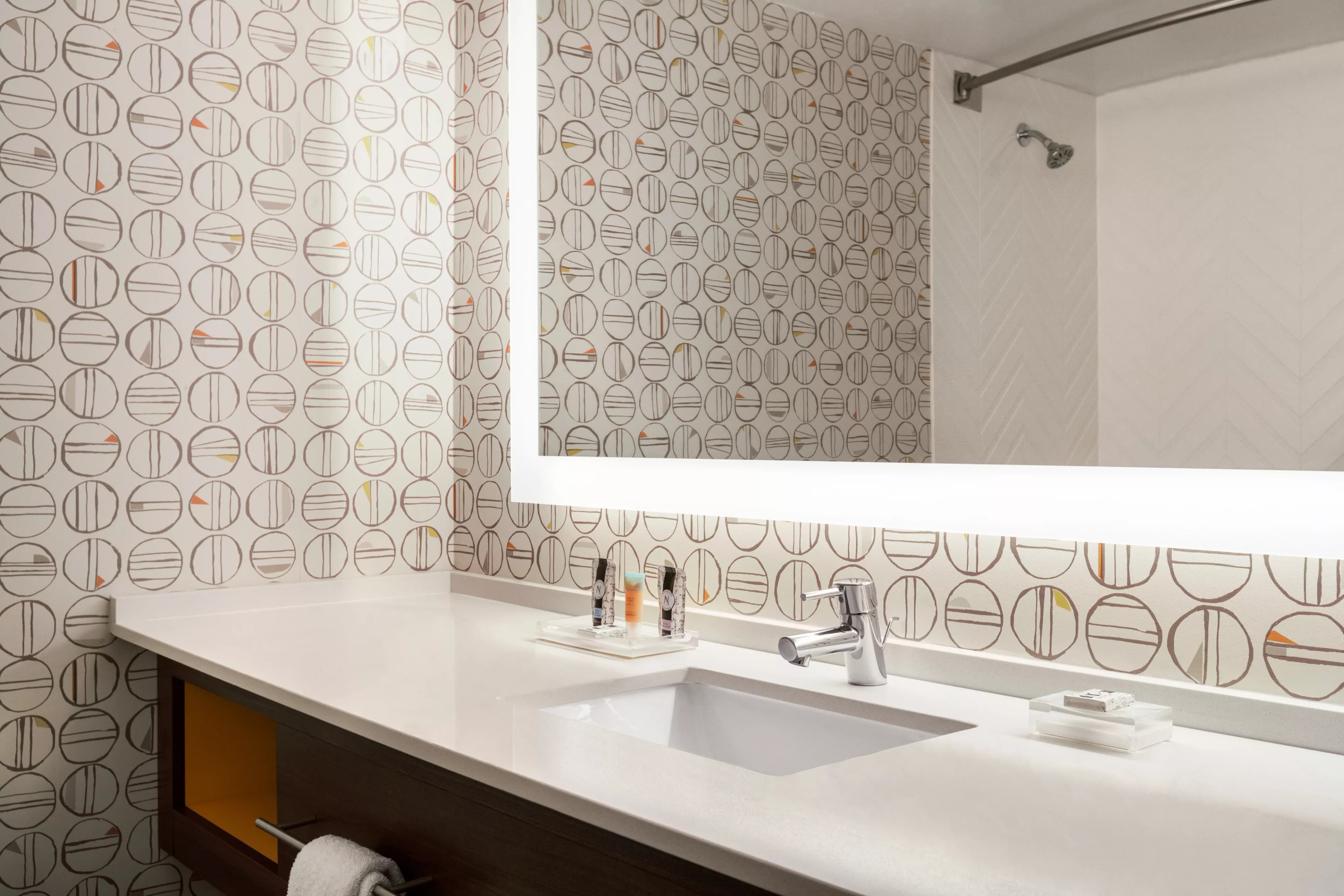 Holiday Inn Orlando-International Airport — 15