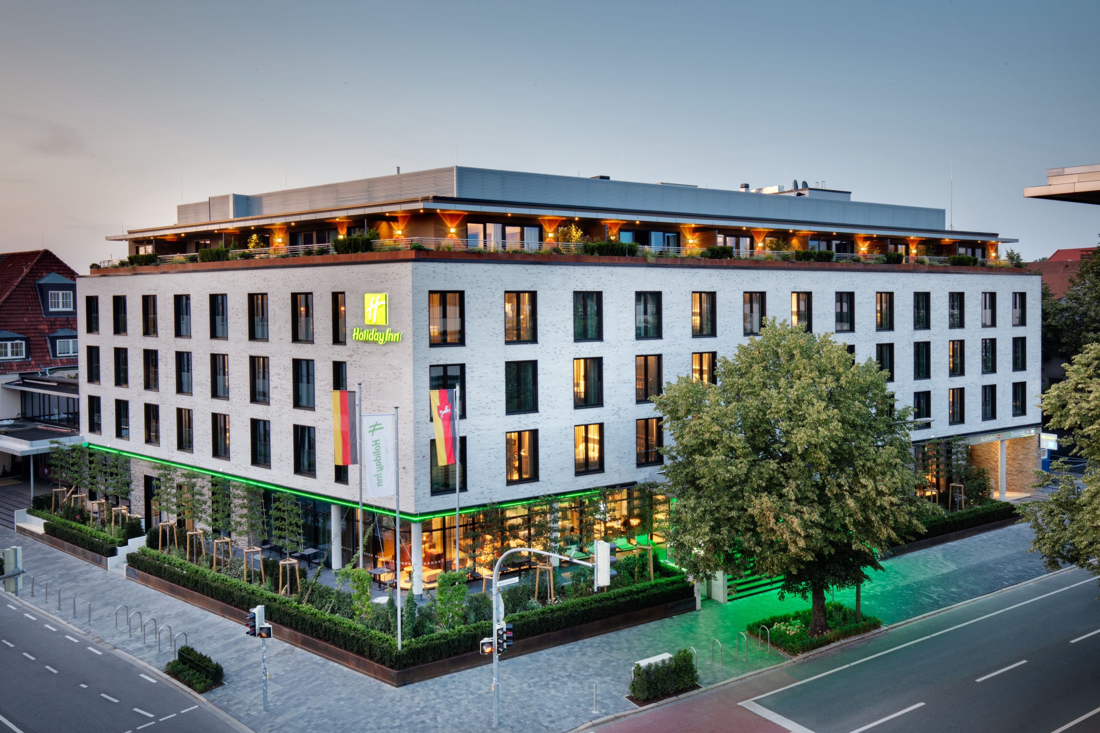 Holiday Inn Osnabruck - Image 1