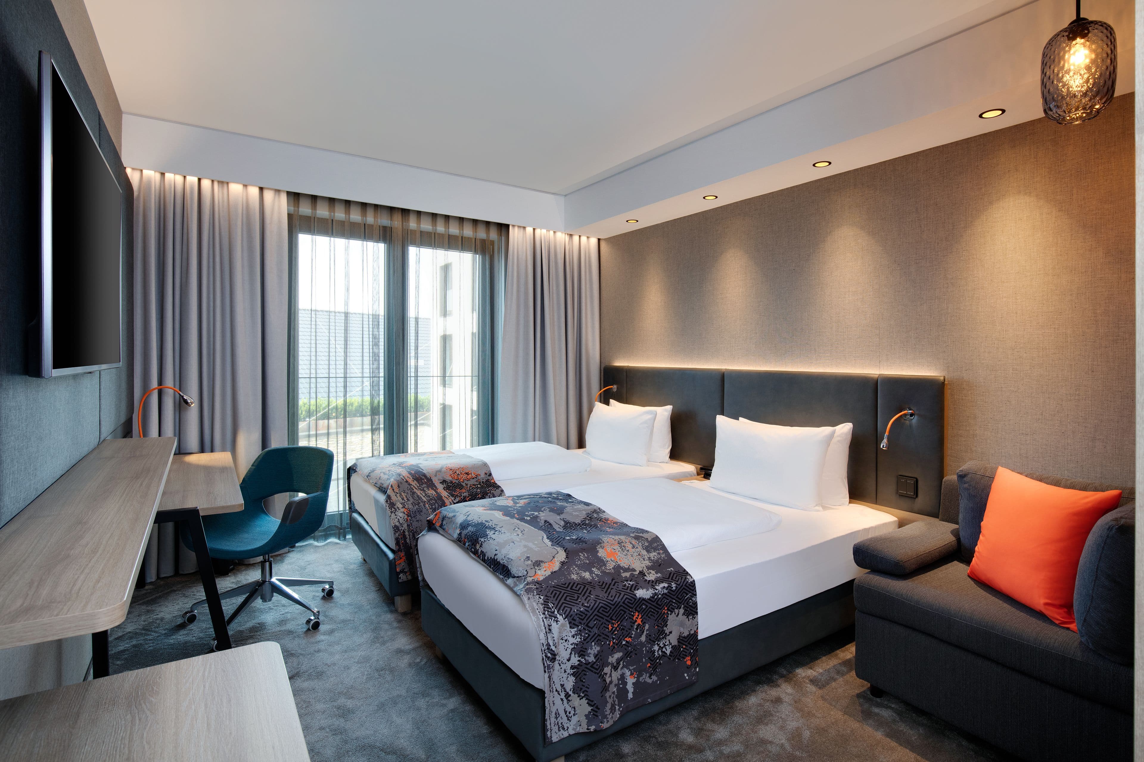 Holiday Inn Osnabruck — 11