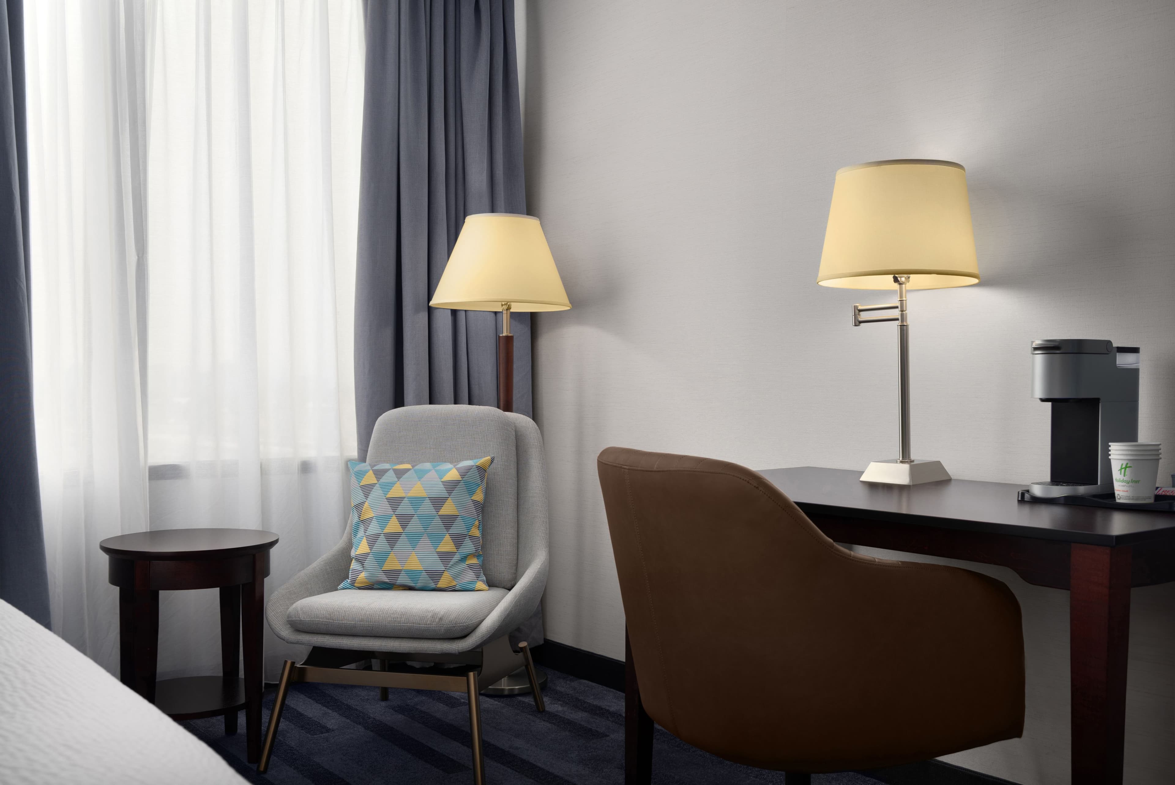 Holiday Inn Ottawa East - Image 5