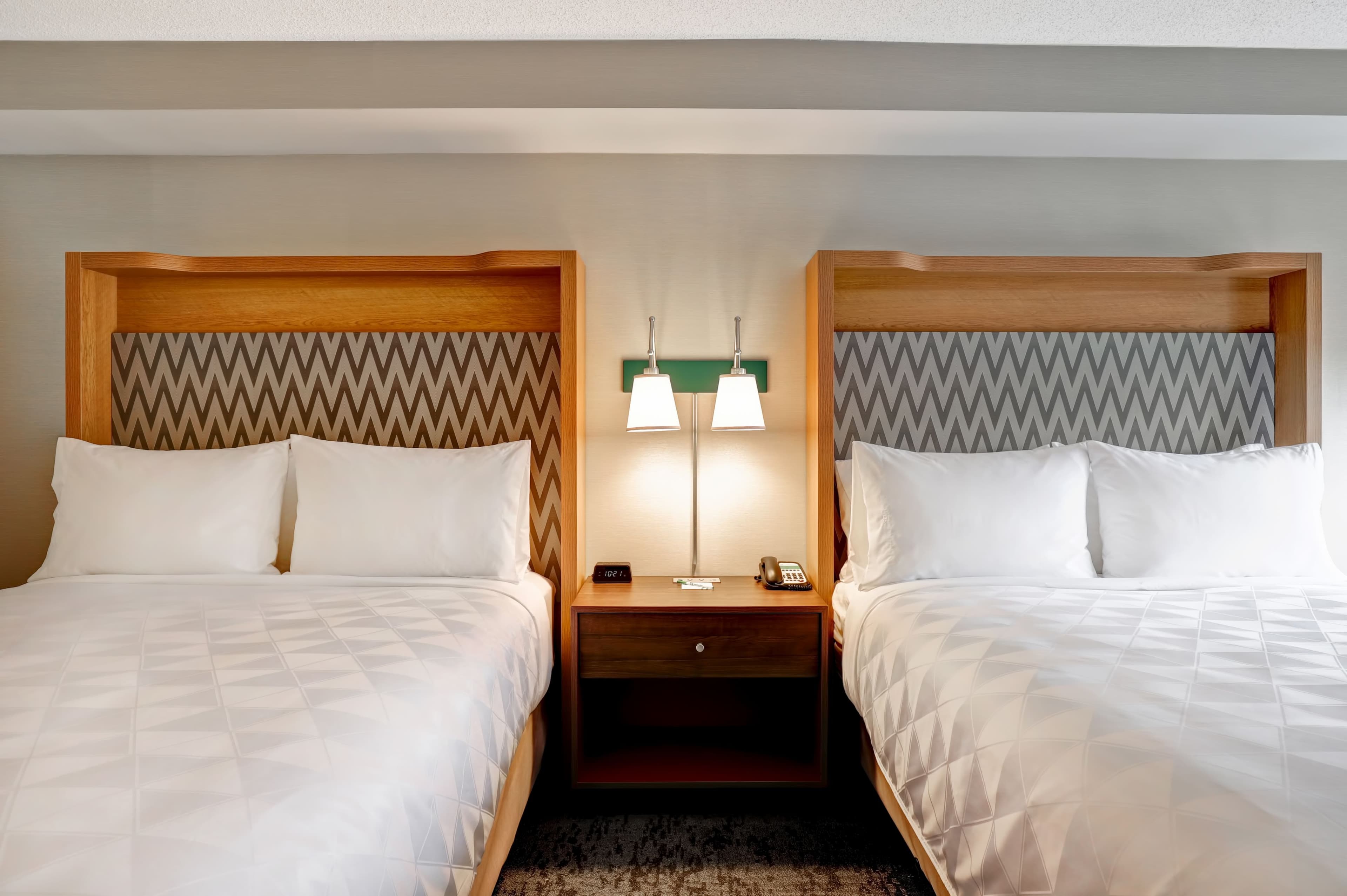 Holiday Inn Ottawa Dwtn - Parliament Hill — 11