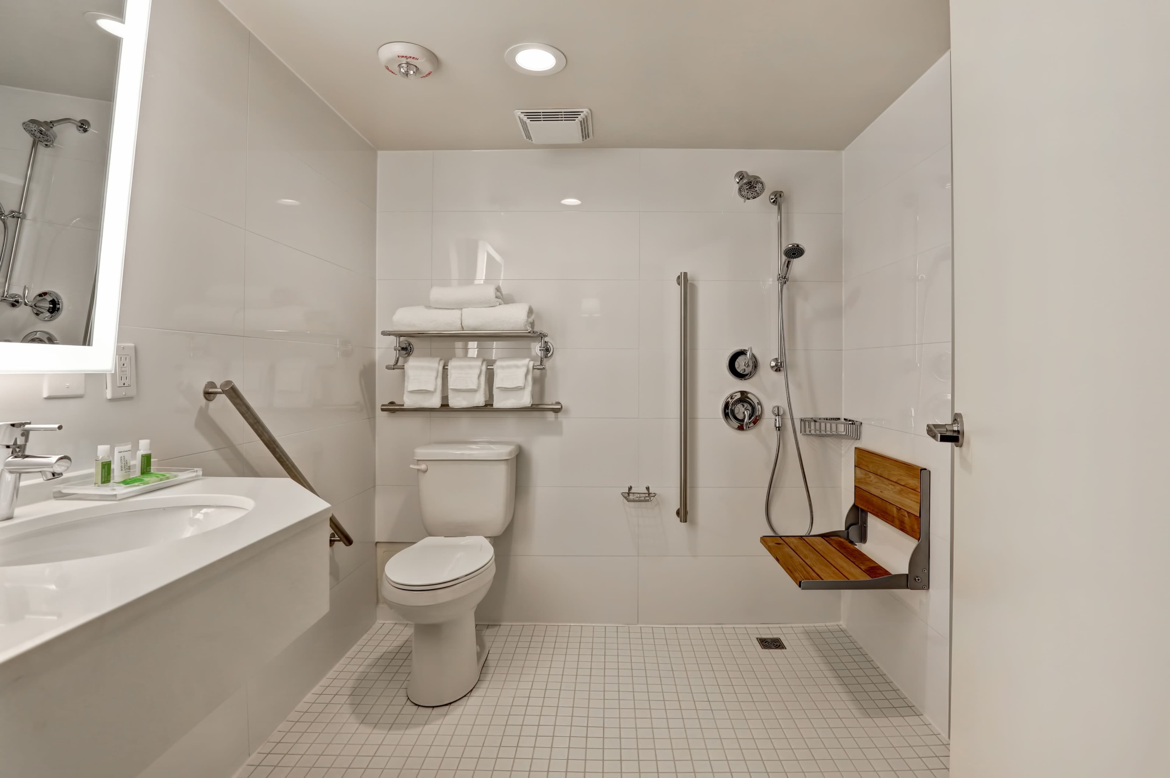 Holiday Inn Ottawa Dwtn - Parliament Hill — 9