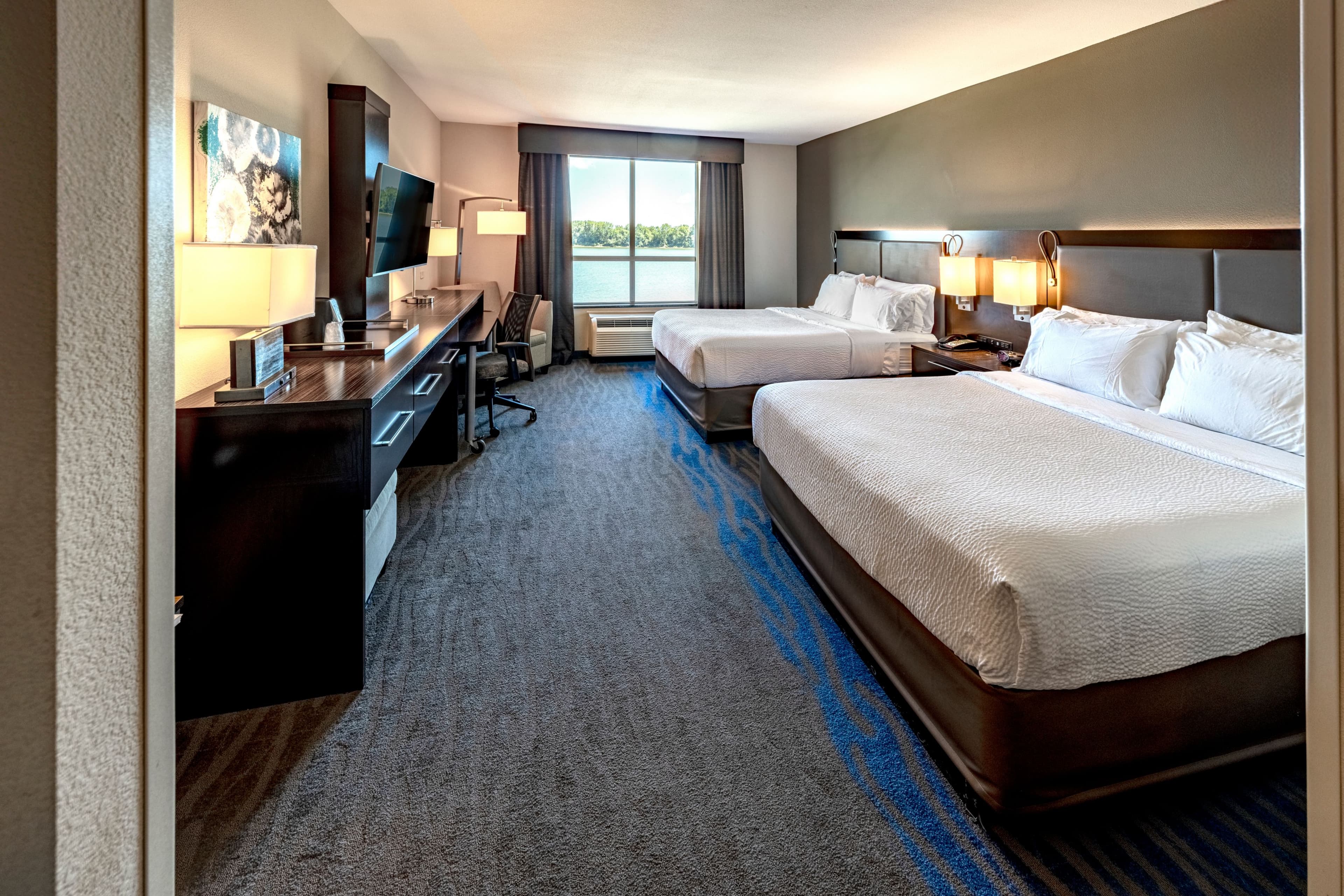 Holiday Inn Owensboro Riverfront — 32
