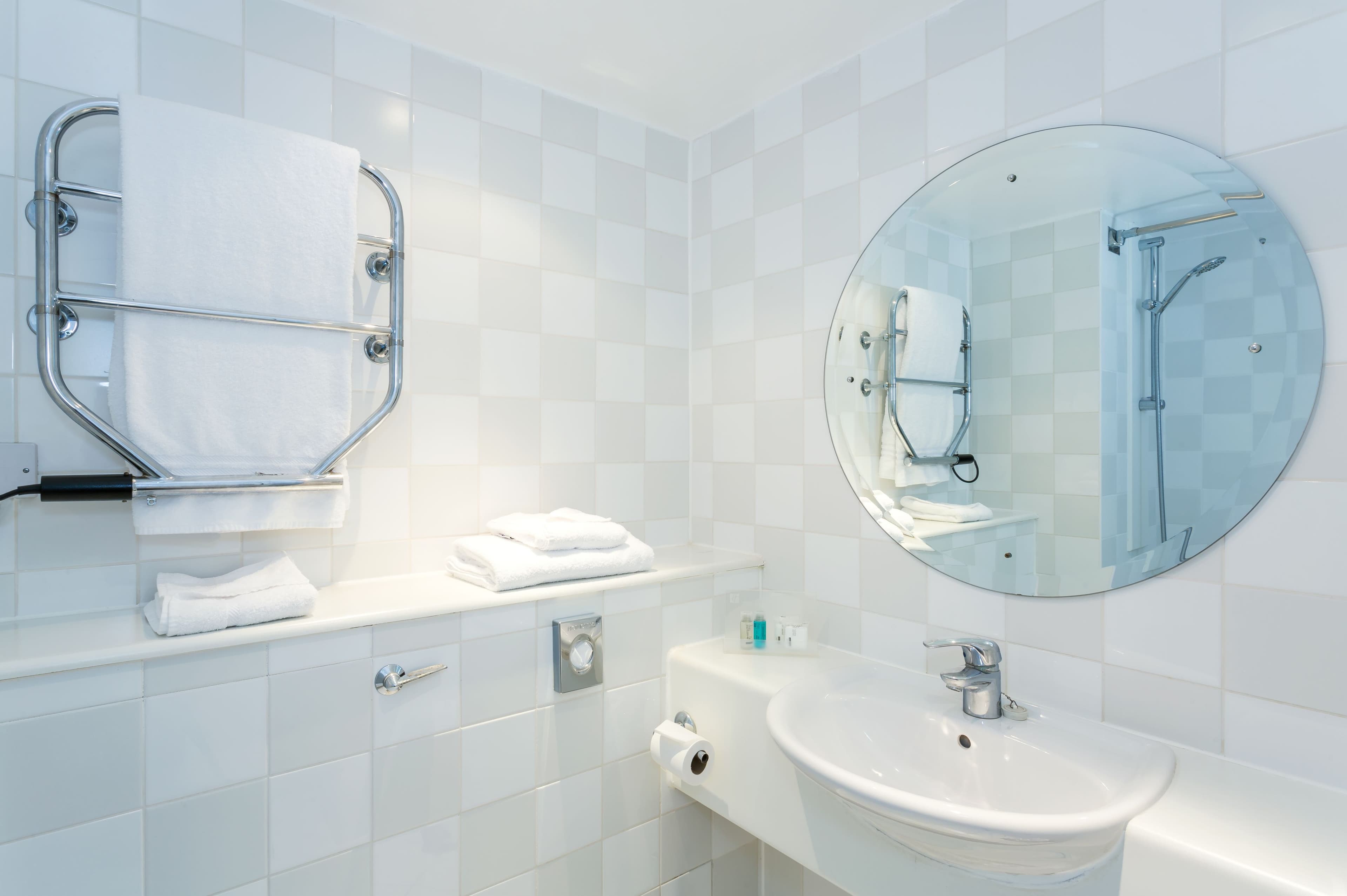 Holiday Inn Oxford - Image 4