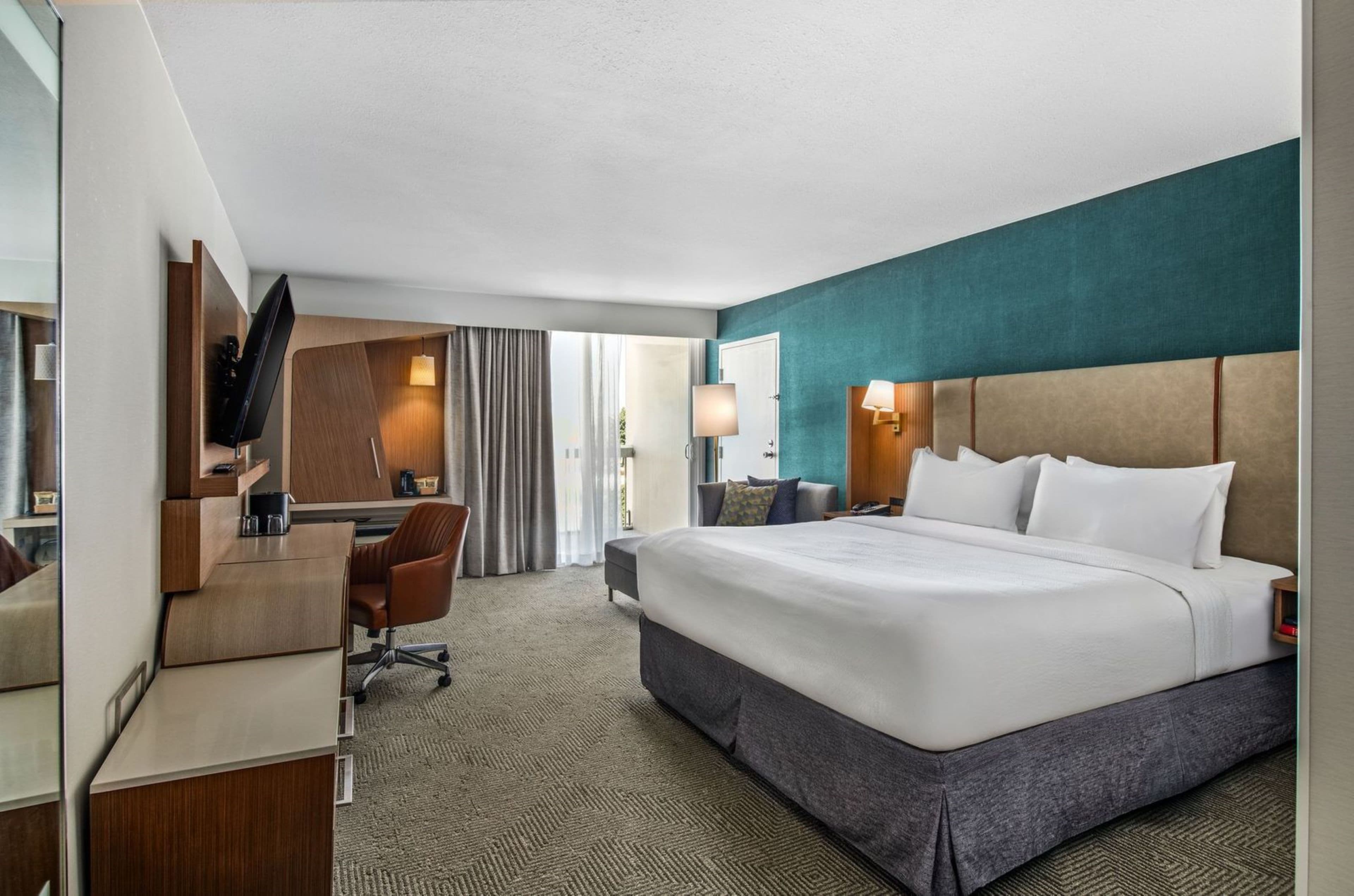 Holiday Inn Oxnard - Ventura - Image 3