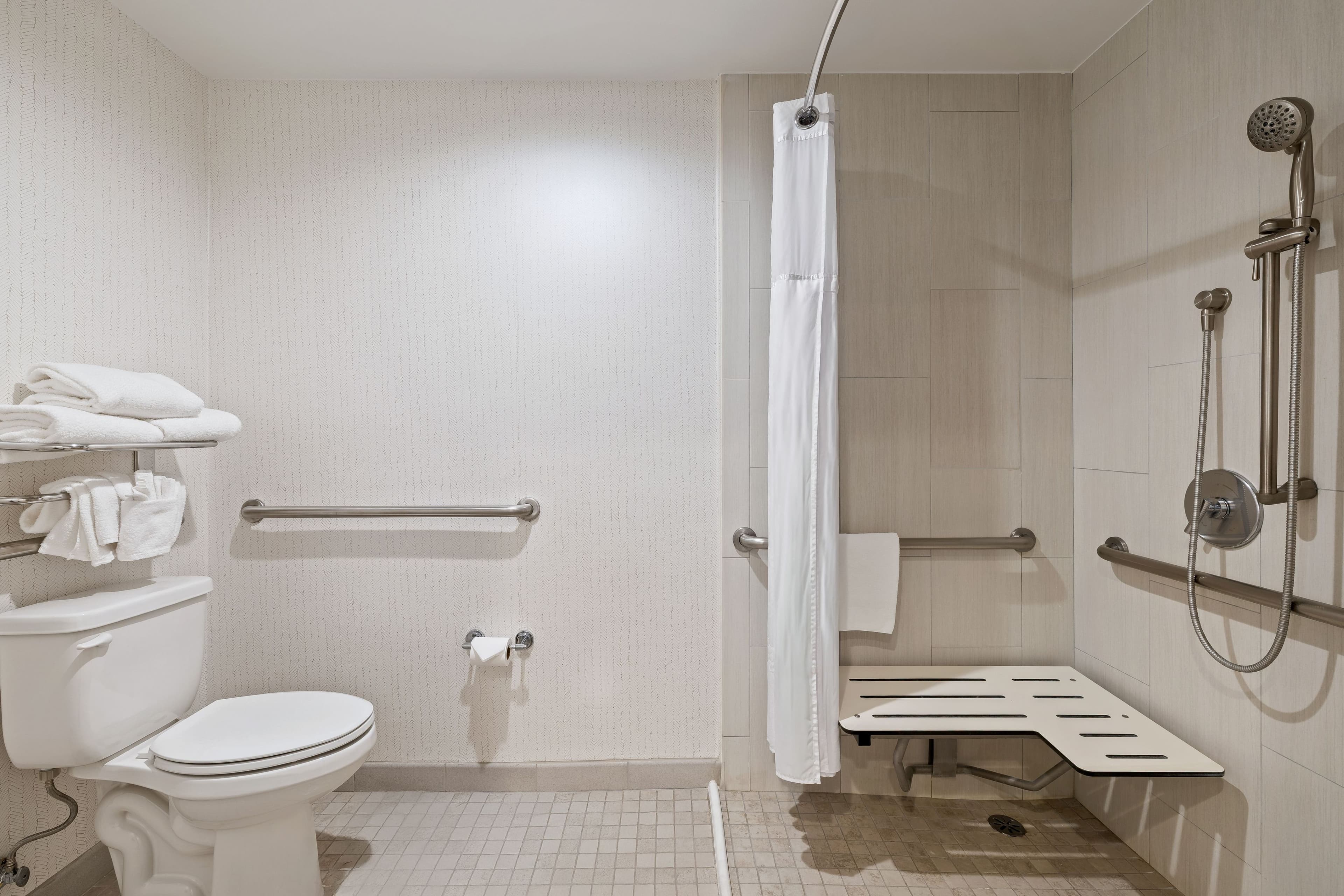 Holiday Inn Oxnard - Ventura - Image 5