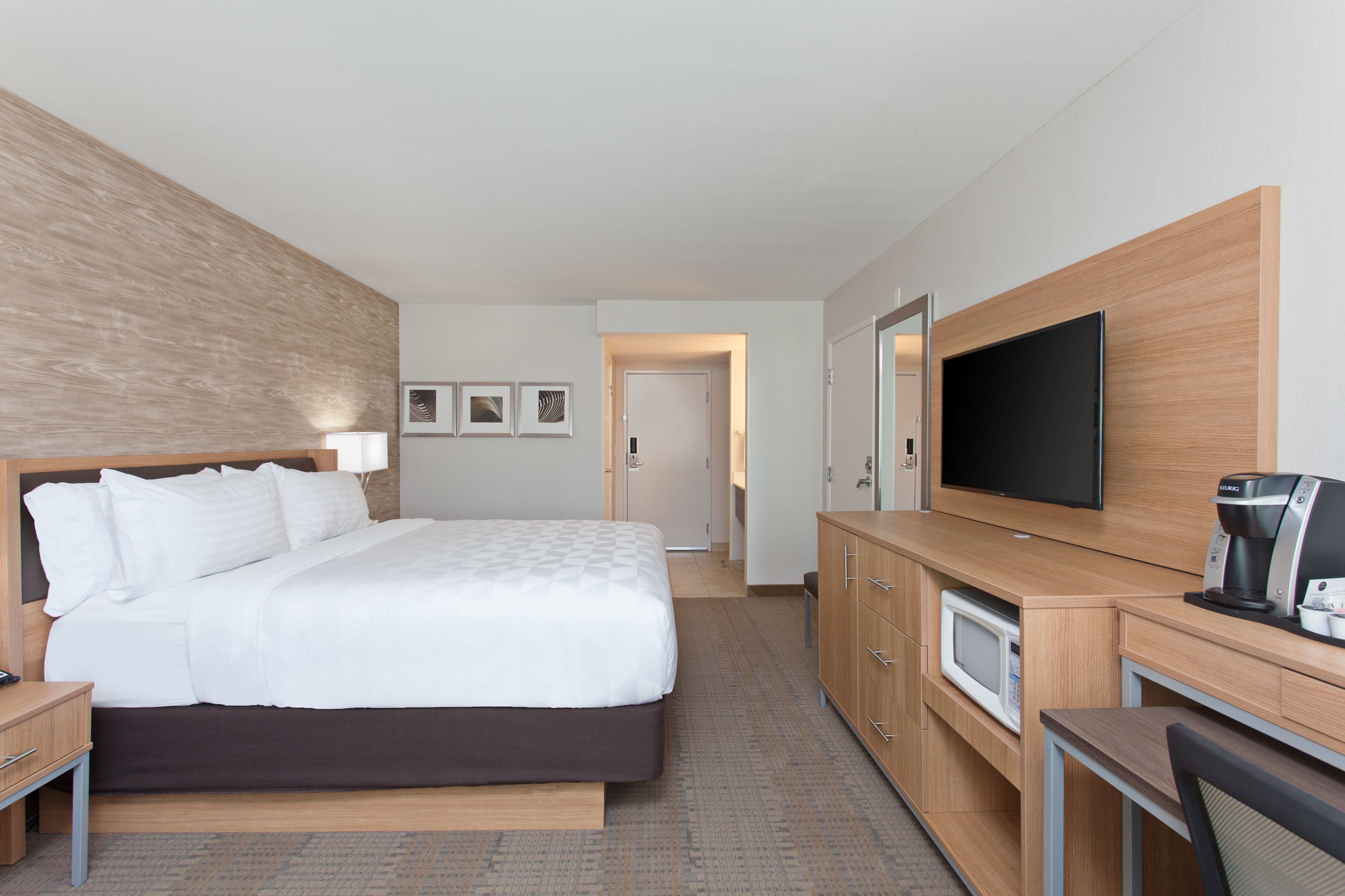 Holiday Inn Palmdale-Lancaster — 6